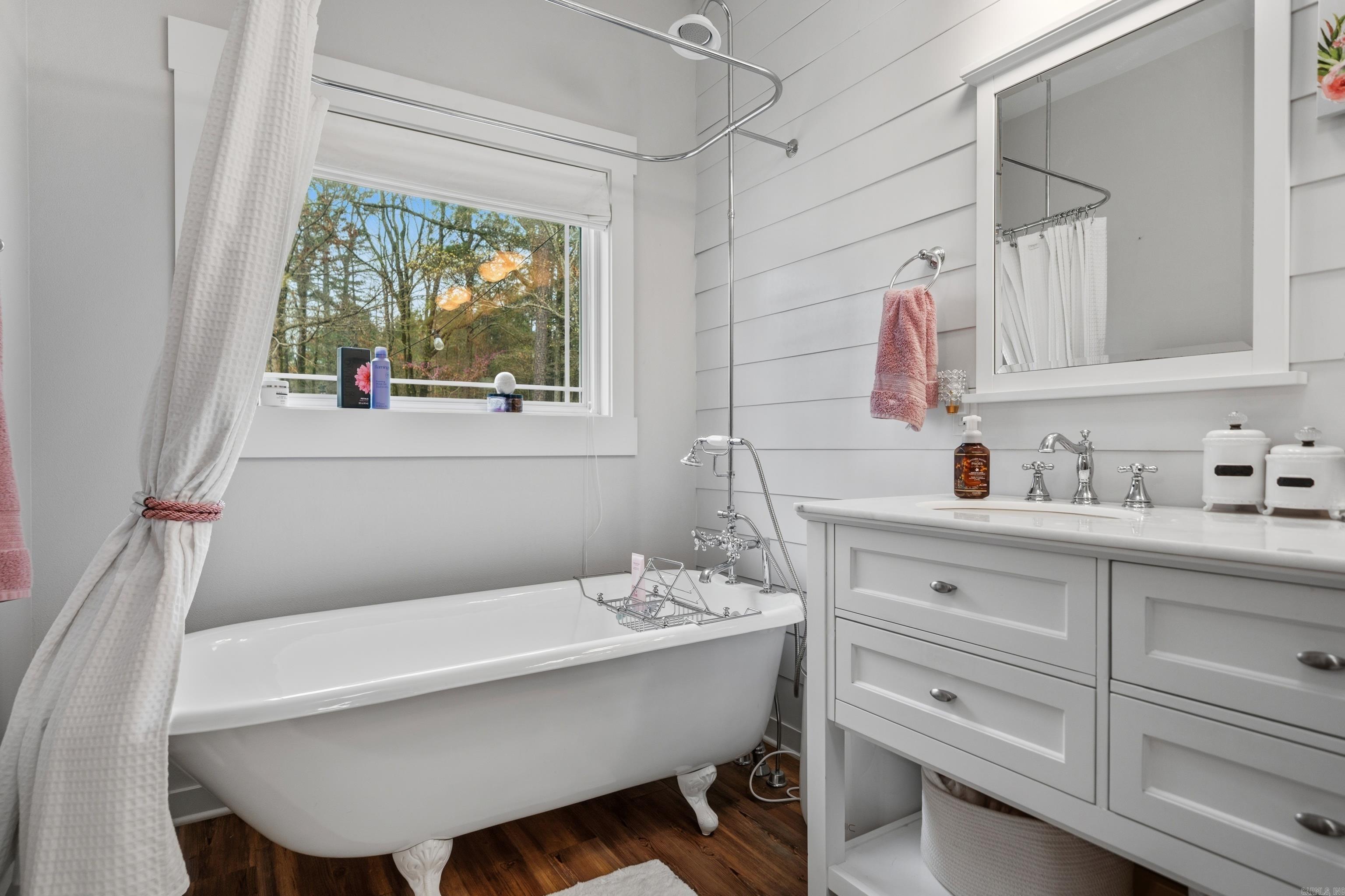 200 Autumn Oaks Dr  Bismarck, AR