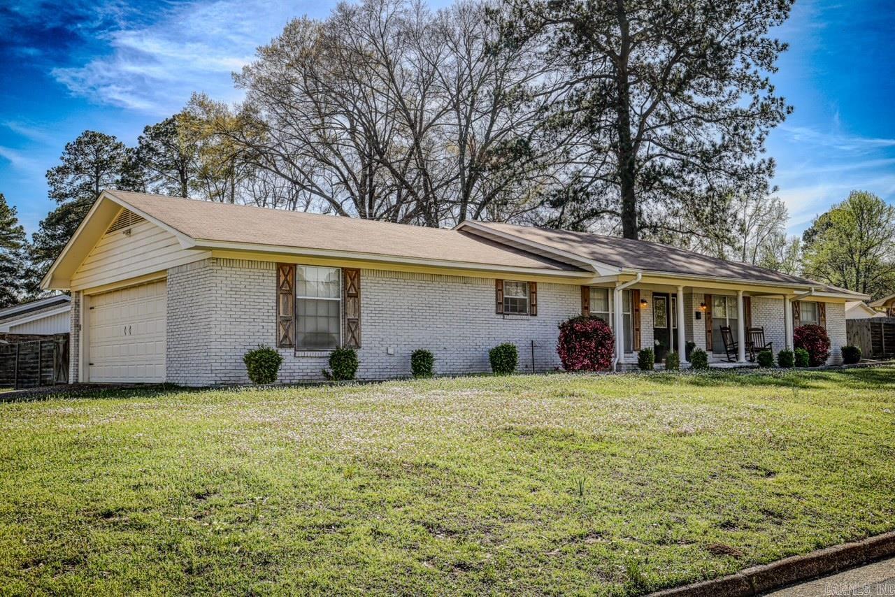 105 Leewood  Arkadelphia, AR