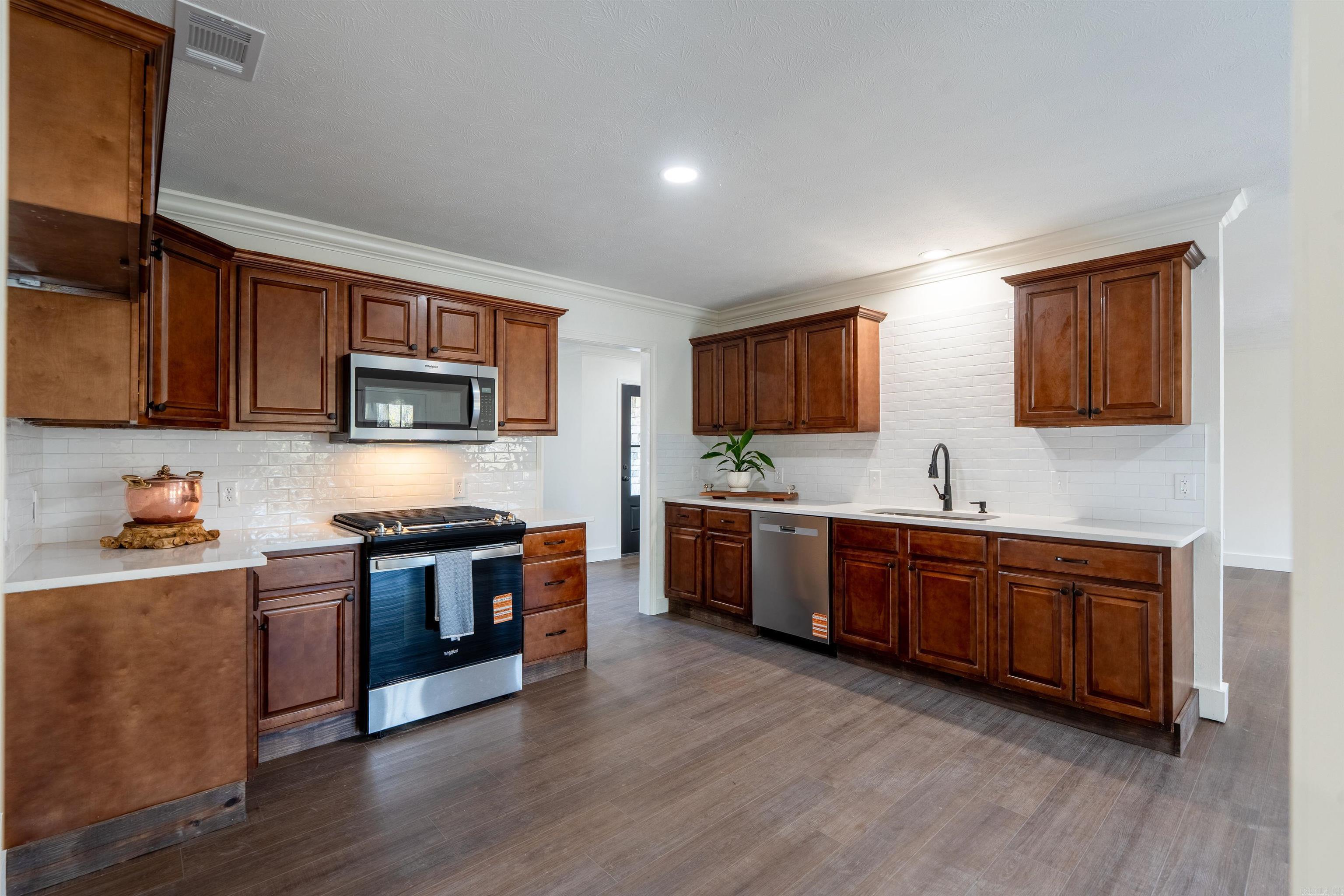 144 Mary Irene  Searcy, AR