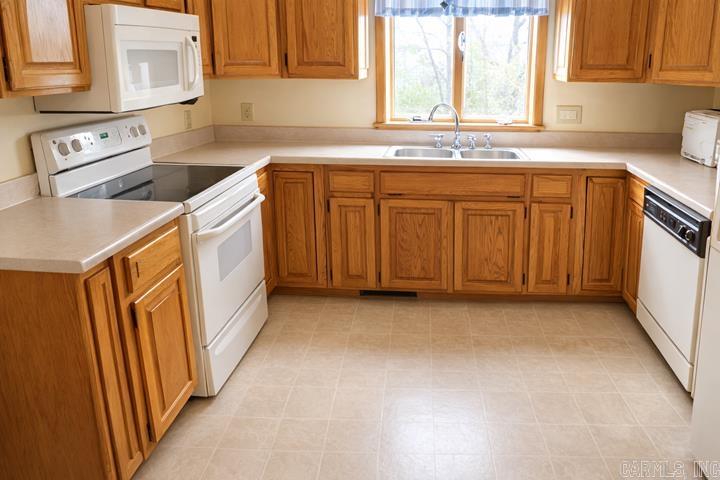 1117 CR 784  Mountain Home, AR