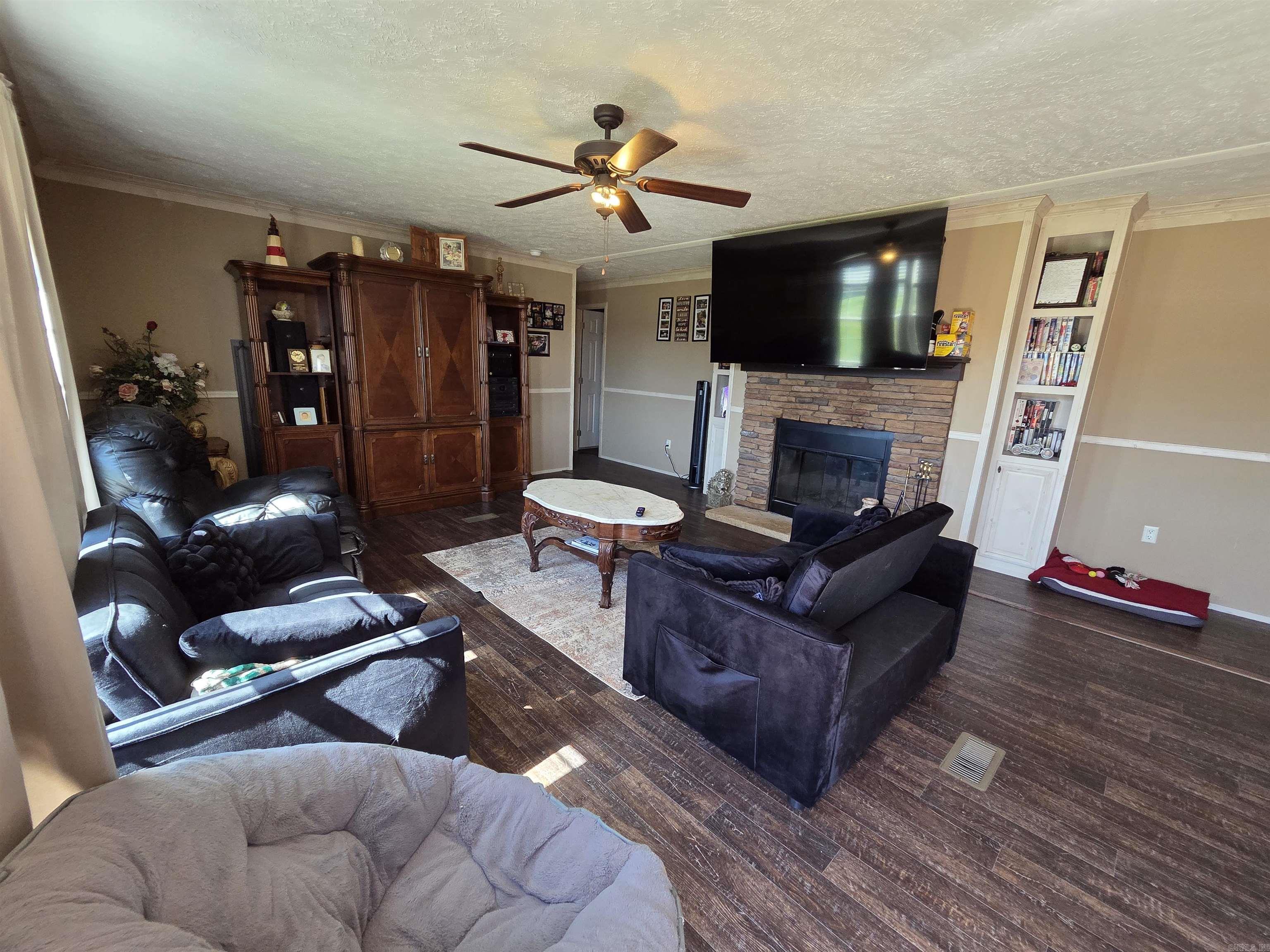 2102 Lake Shore  Mansfield, AR