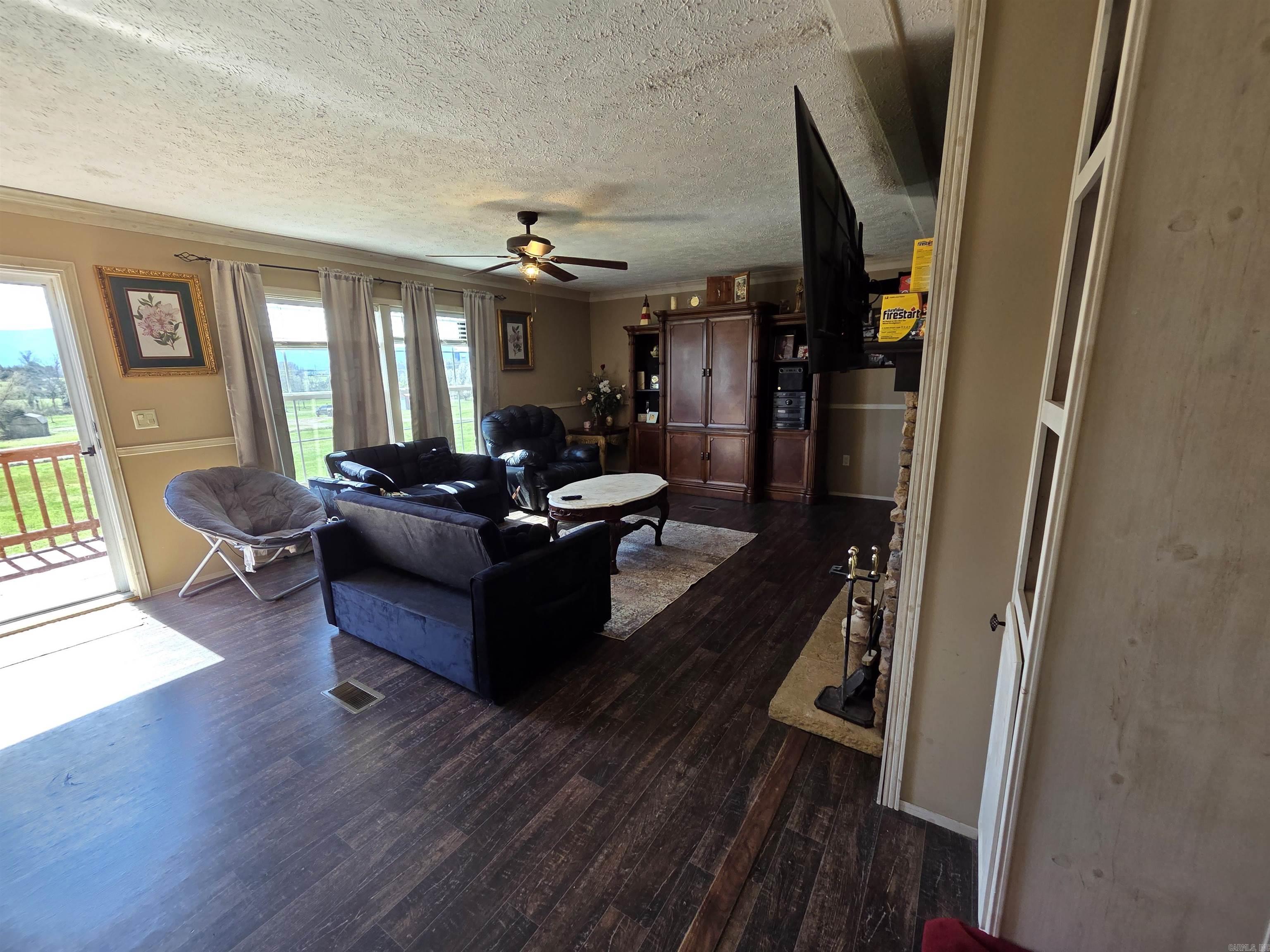 2102 Lake Shore  Mansfield, AR