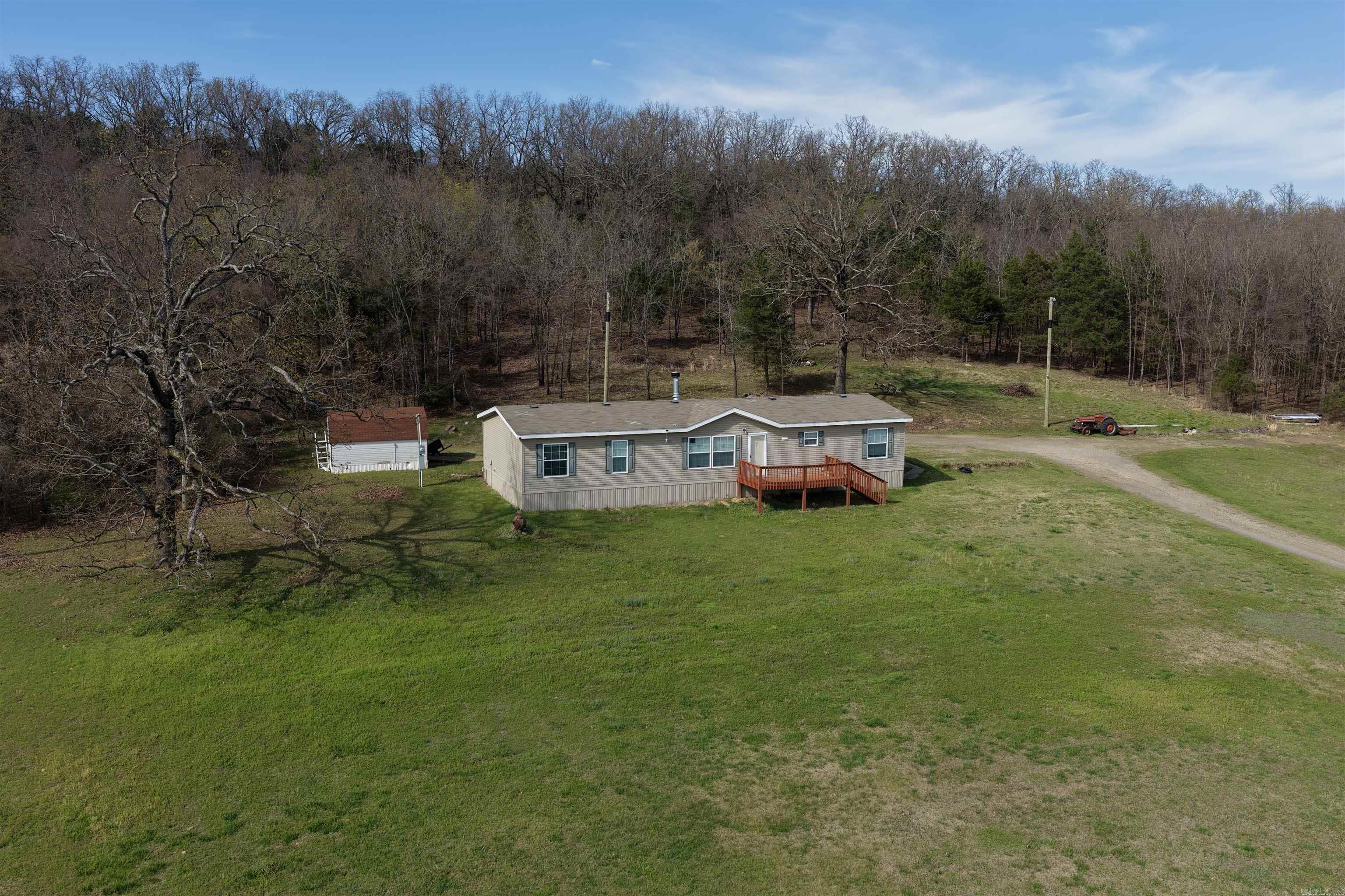 2102 Lake Shore  Mansfield, AR