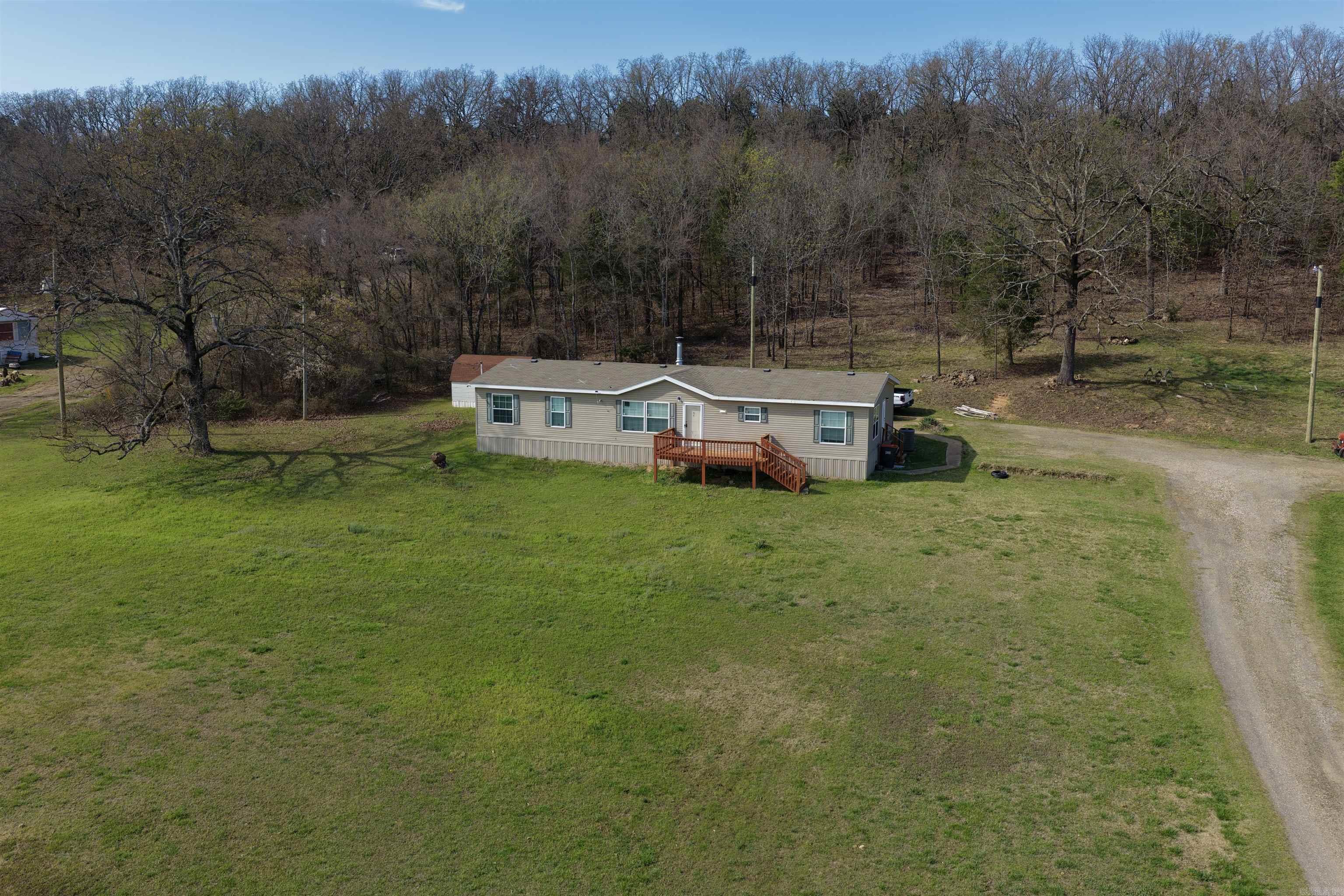 2102 Lake Shore  Mansfield, AR