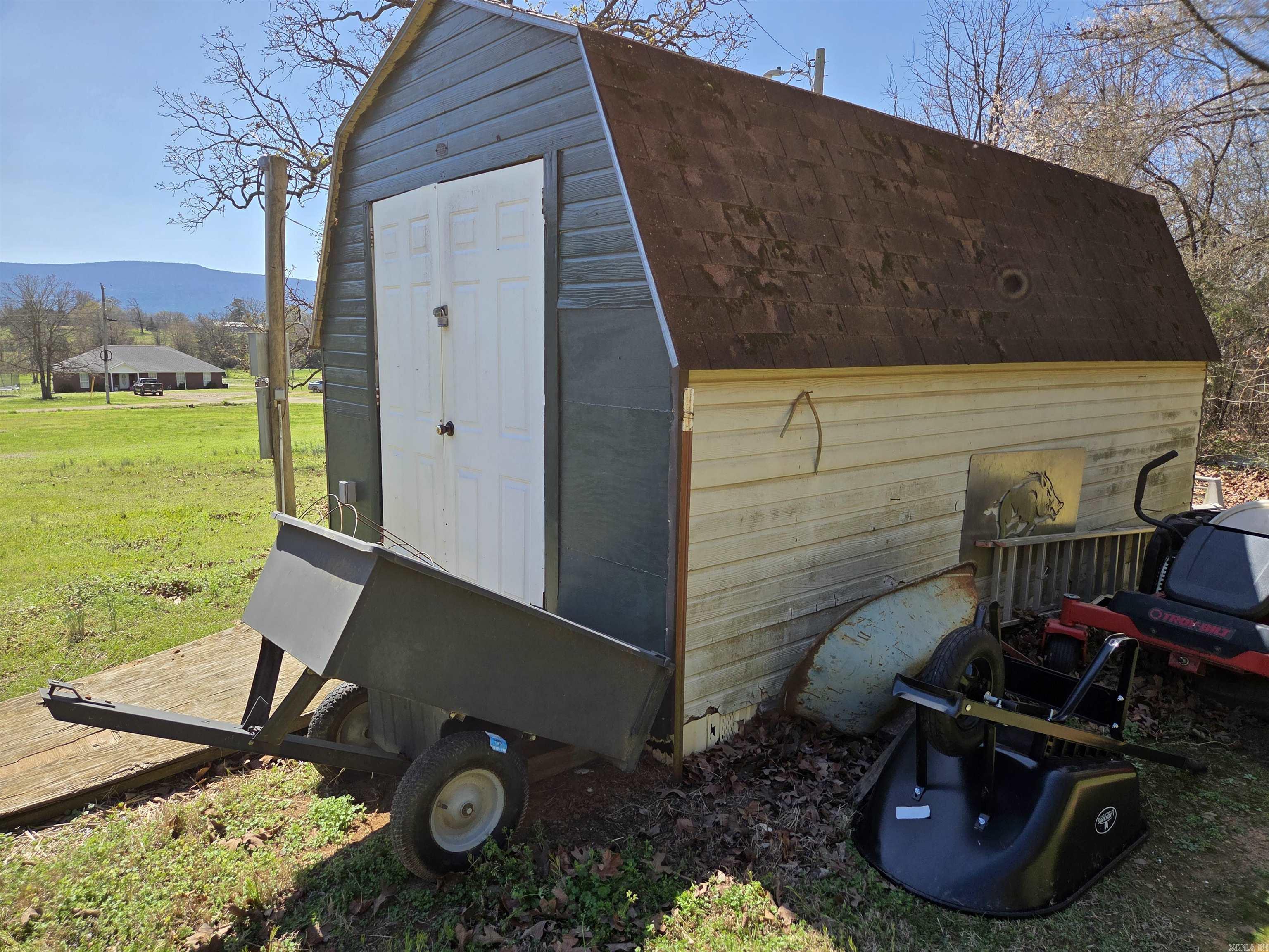 2102 Lake Shore  Mansfield, AR