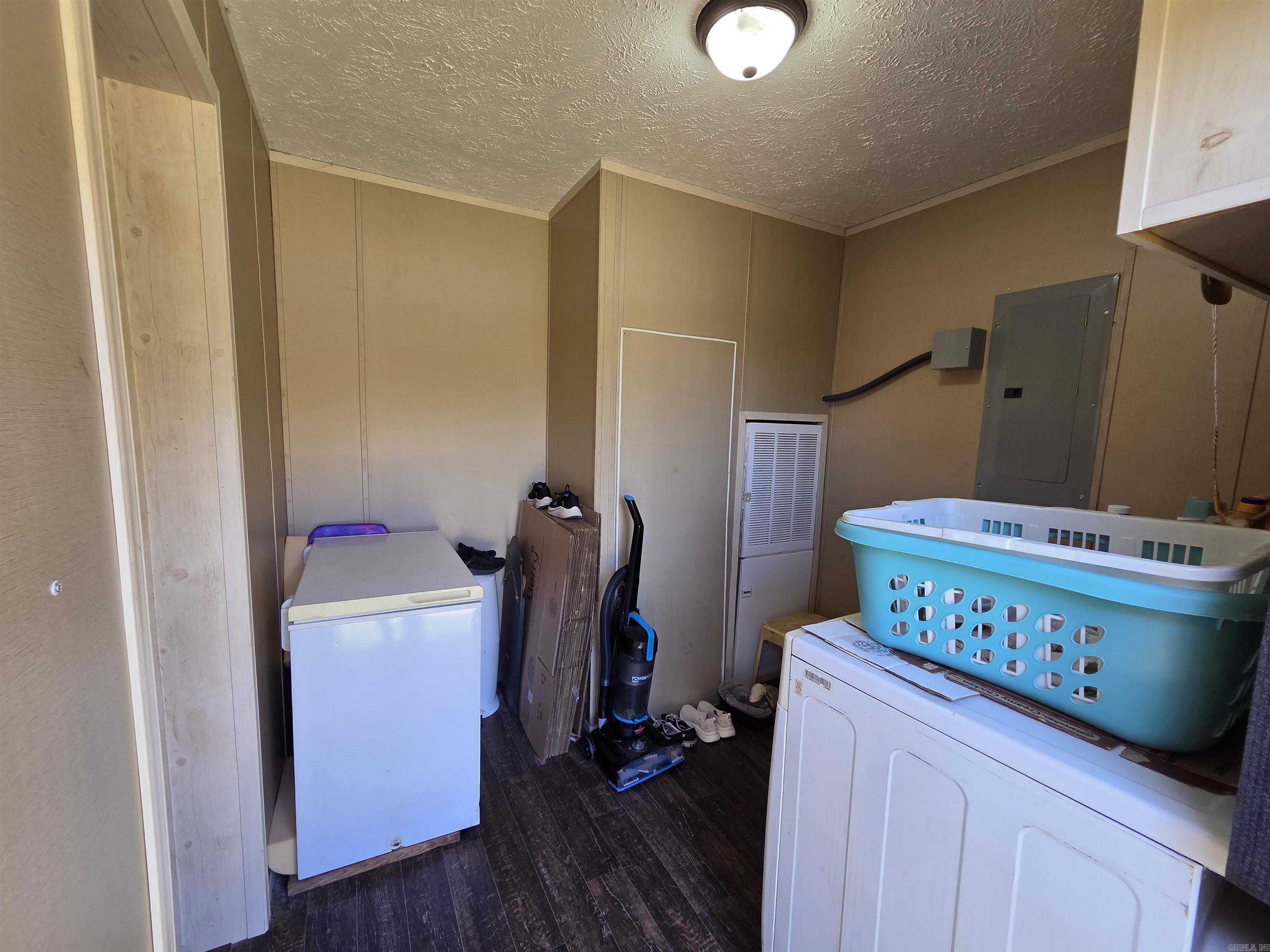 2102 Lake Shore  Mansfield, AR