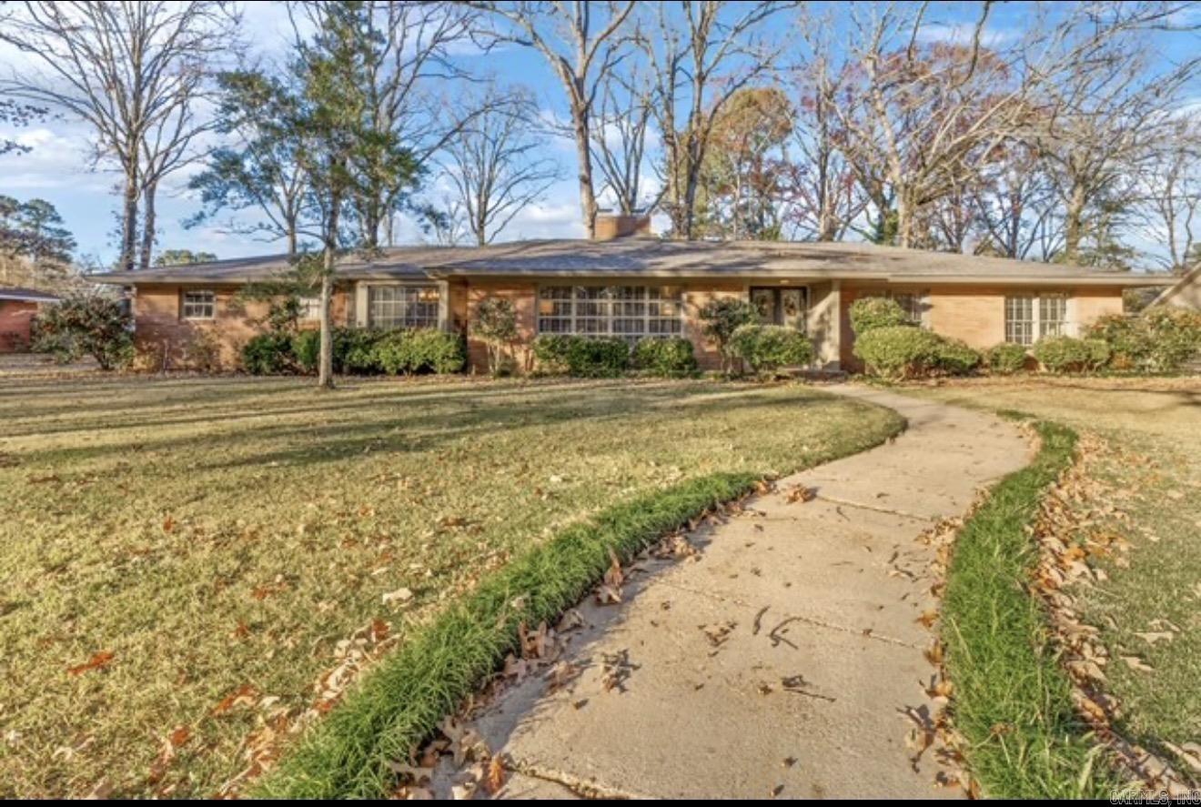 10 Southern Pines  Pine Bluff, AR