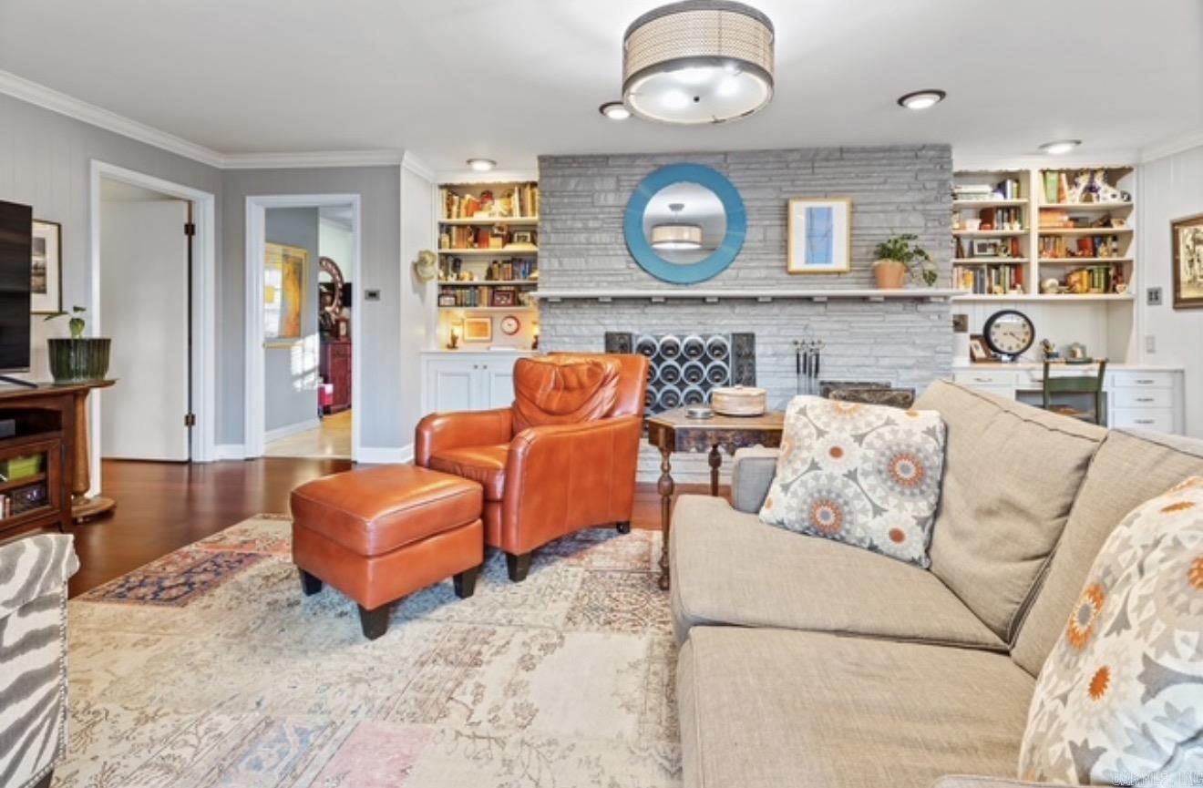 10 Southern Pines  Pine Bluff, AR