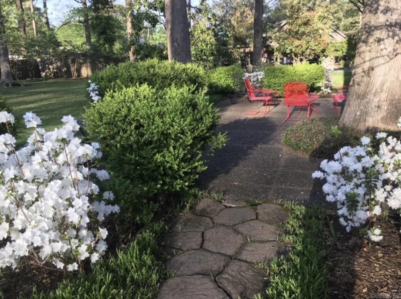 10 Southern Pines  Pine Bluff, AR