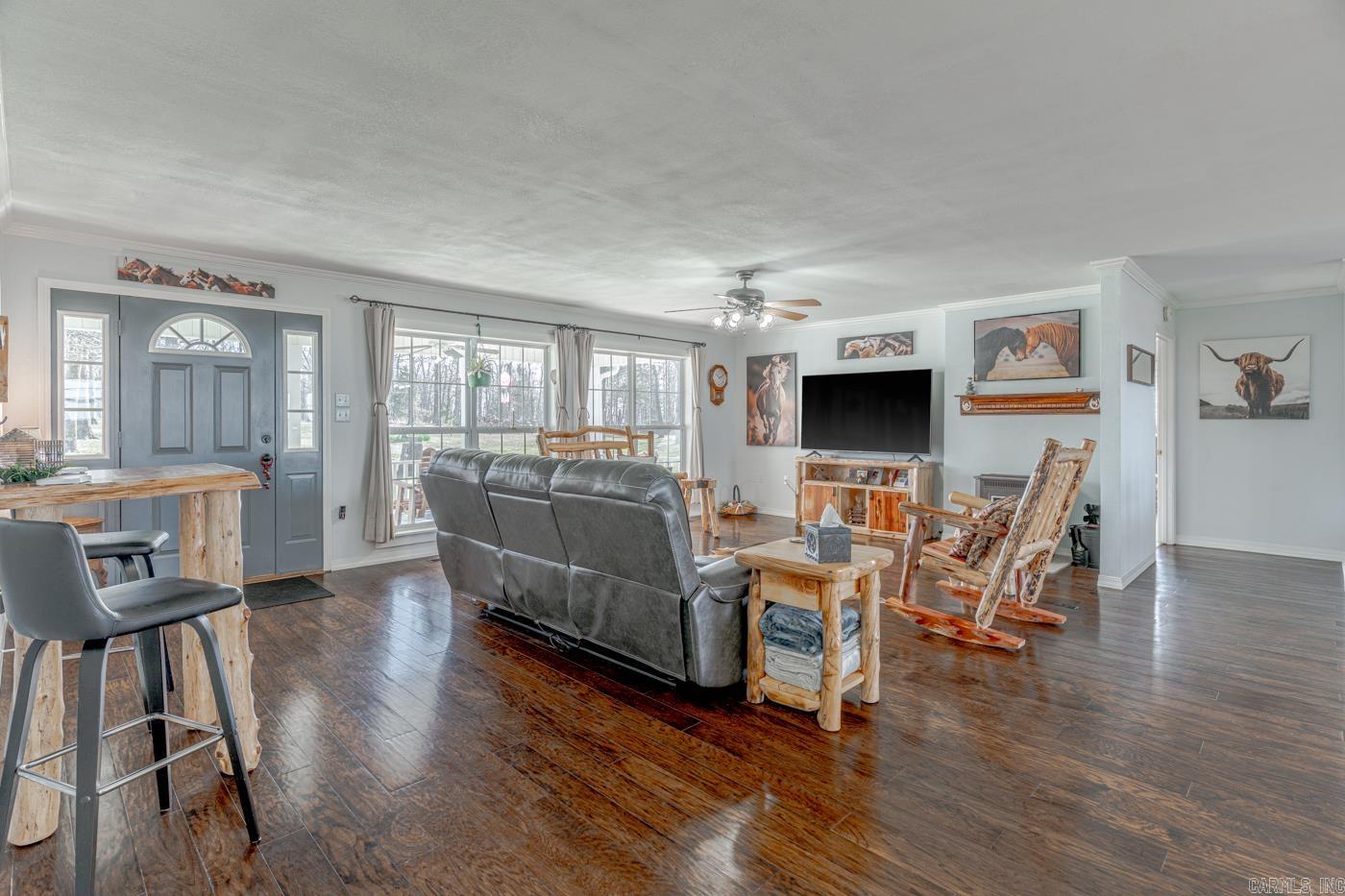 3567 Pitcher Hill Rd  Mountain View, AR