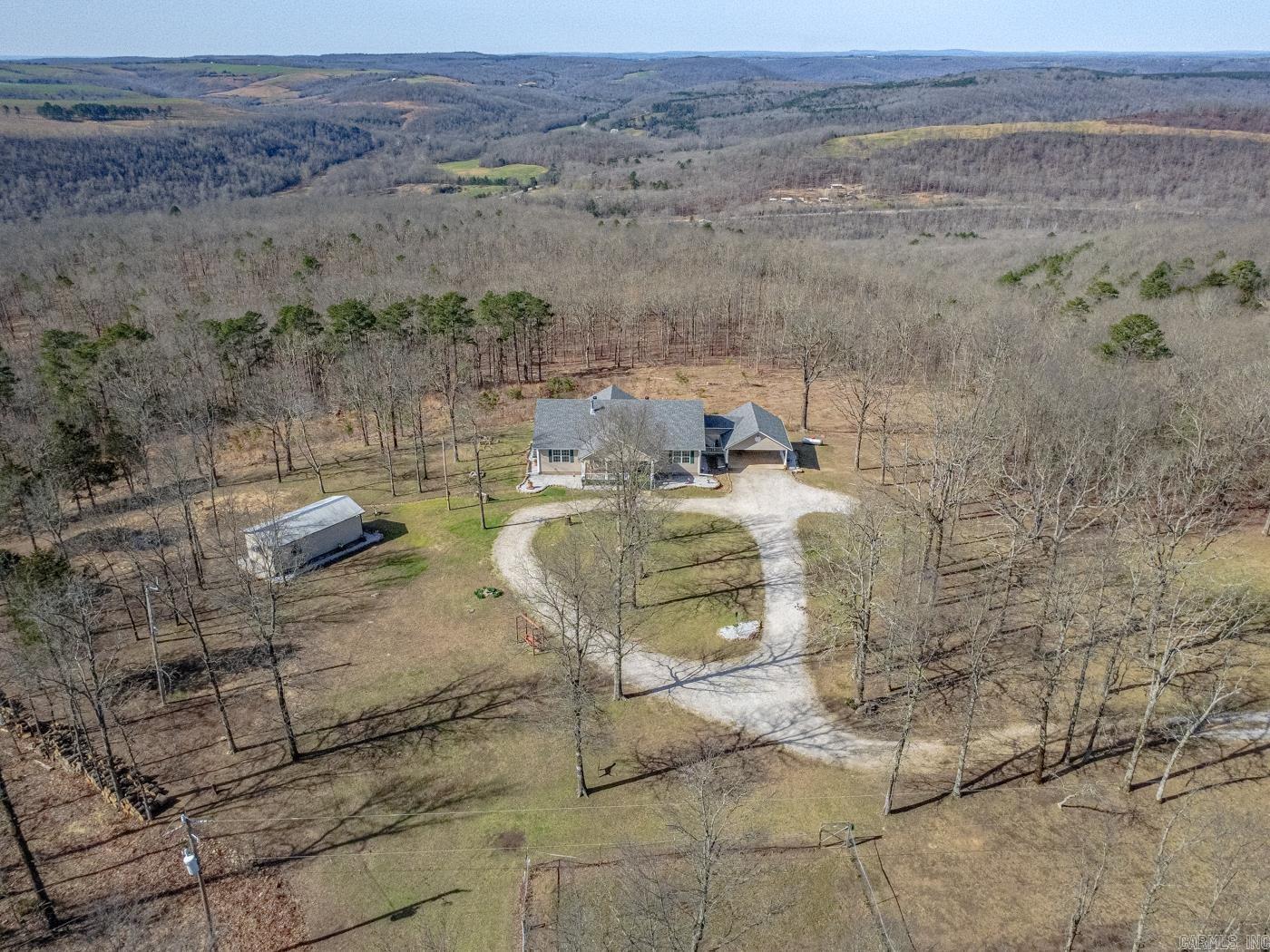 3567 Pitcher Hill Rd  Mountain View, AR