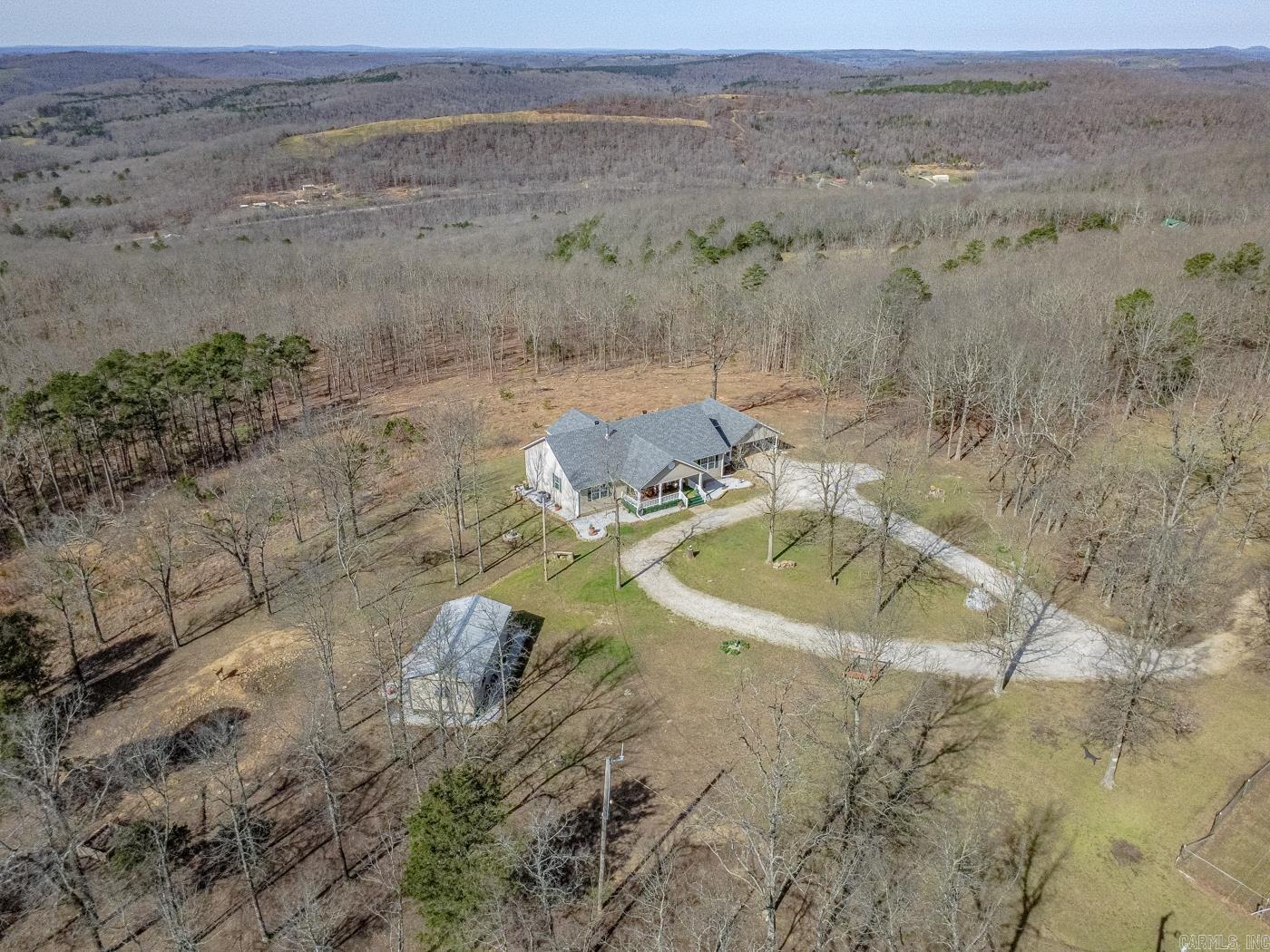 3567 Pitcher Hill Rd  Mountain View, AR