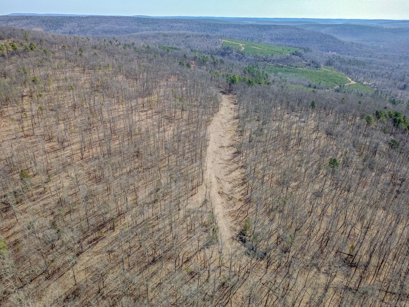 3567 Pitcher Hill Rd  Mountain View, AR