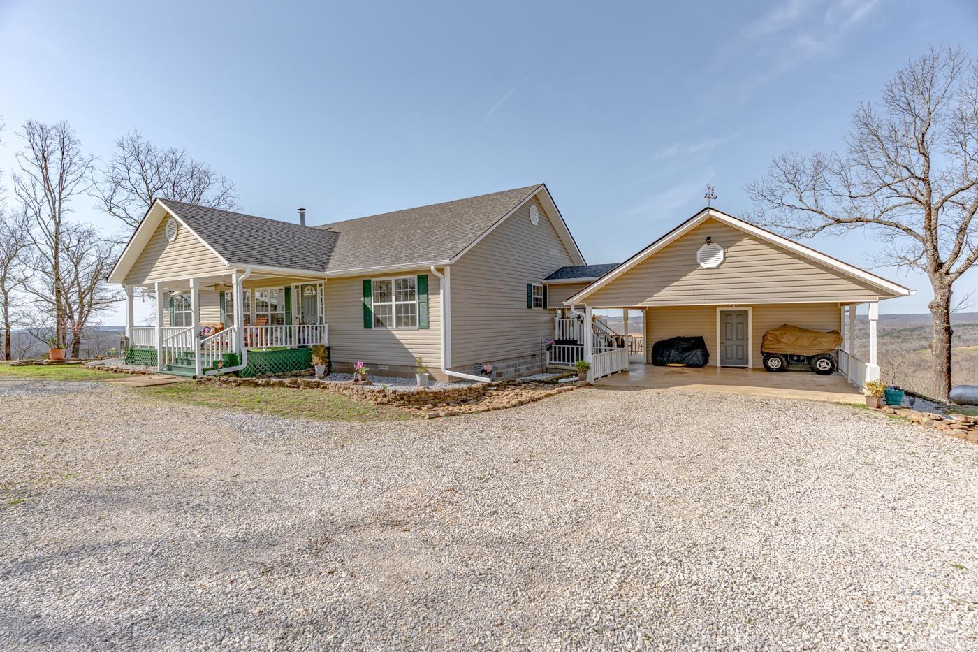 3567 Pitcher Hill Rd  Mountain View, AR