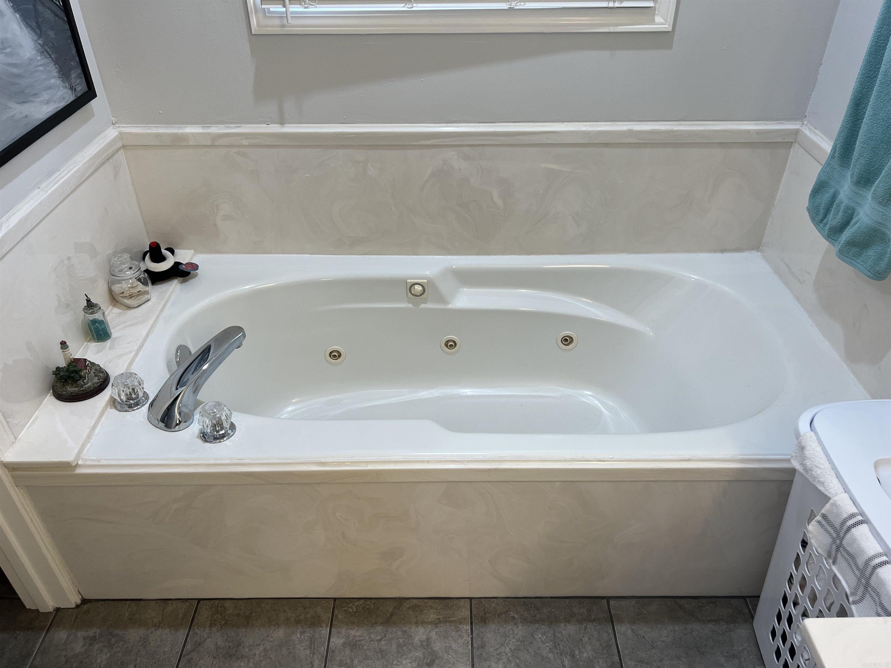 317 Fair Oaks  Jacksonville, AR