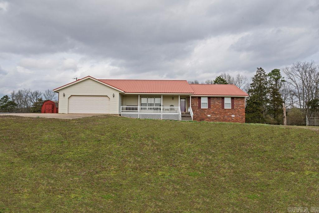 428 N Morningside  Clinton, AR