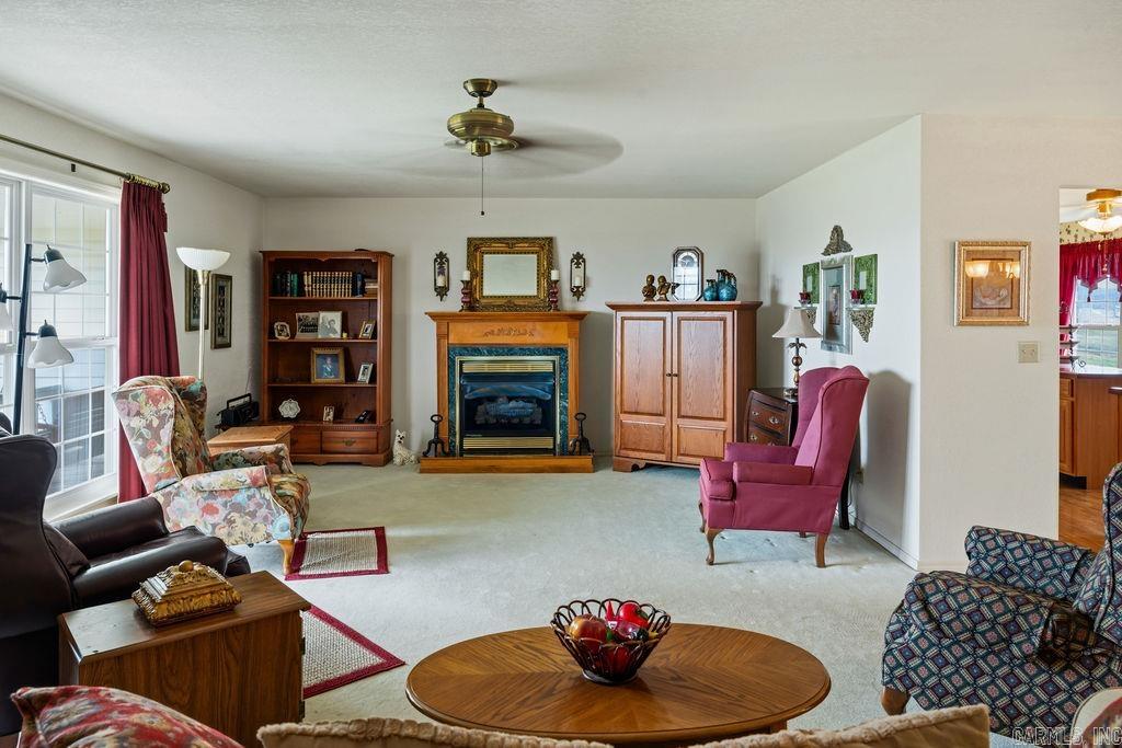 428 N Morningside  Clinton, AR