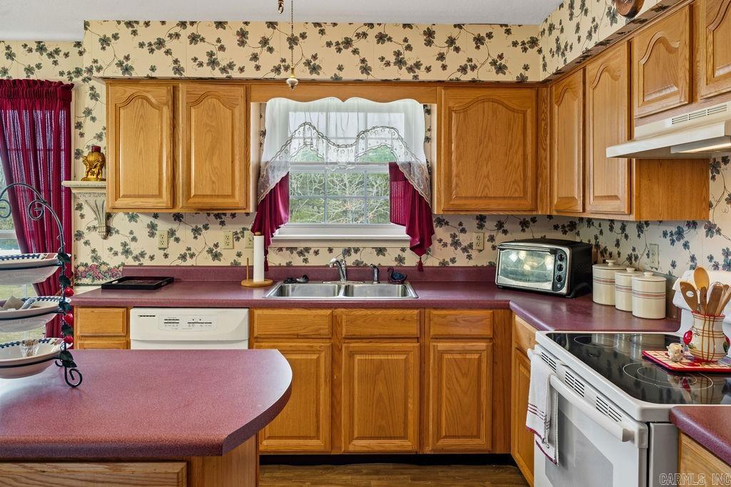 428 N Morningside  Clinton, AR