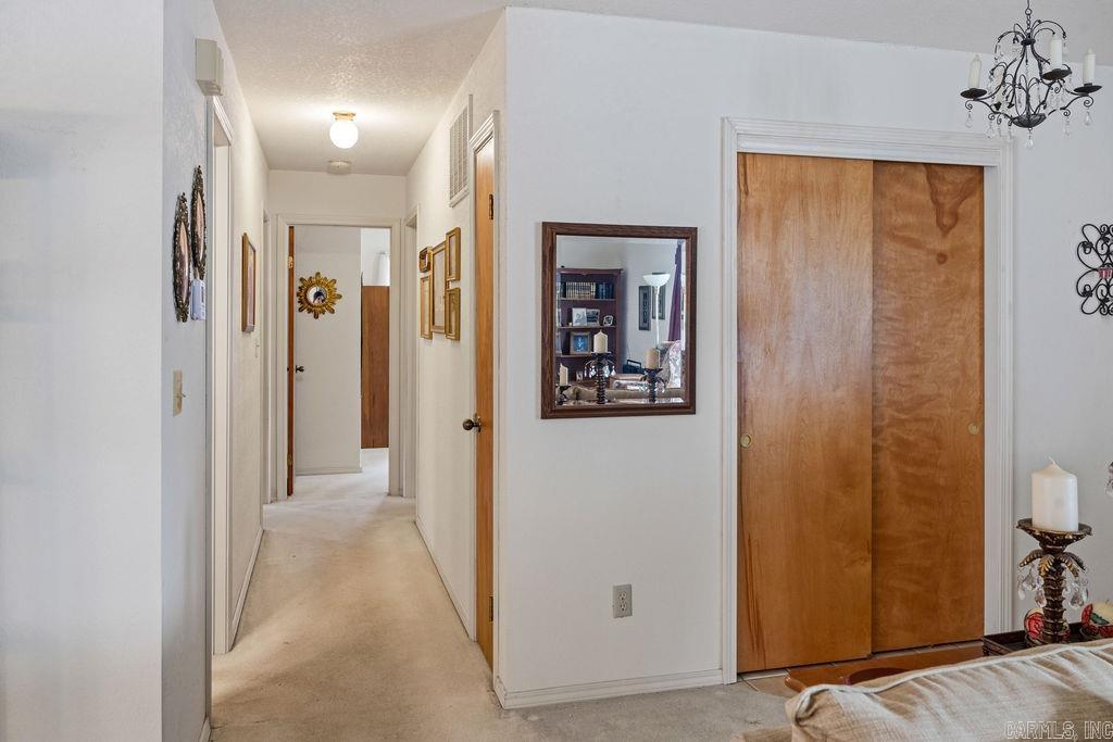 428 N Morningside  Clinton, AR