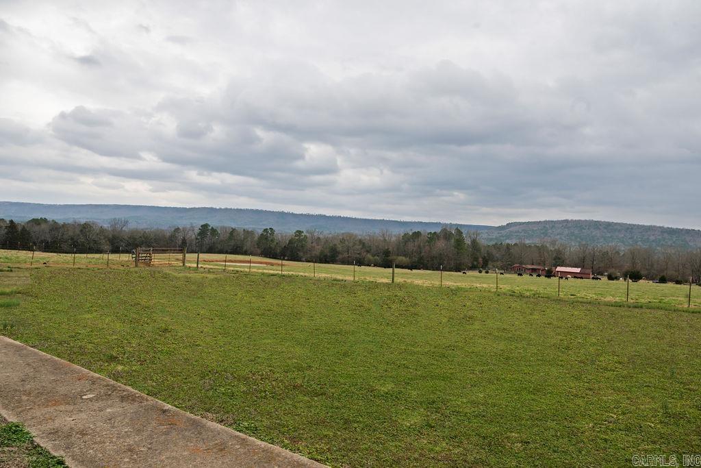 428 N Morningside  Clinton, AR