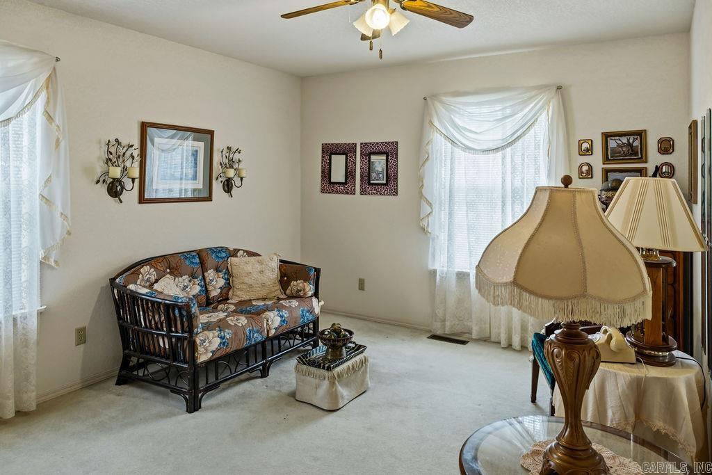 428 N Morningside  Clinton, AR