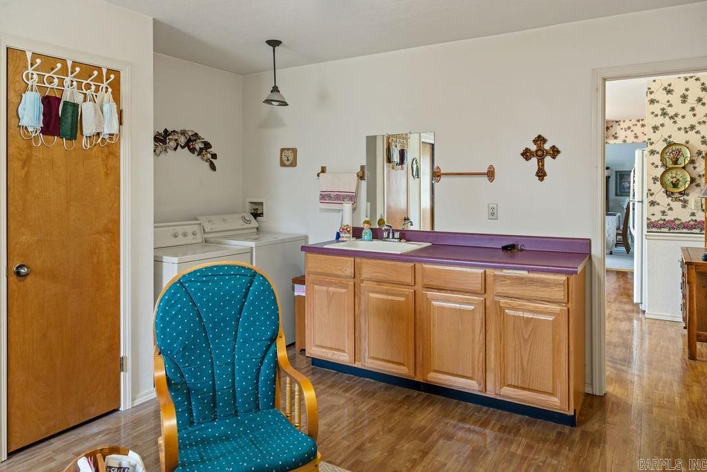 428 N Morningside  Clinton, AR