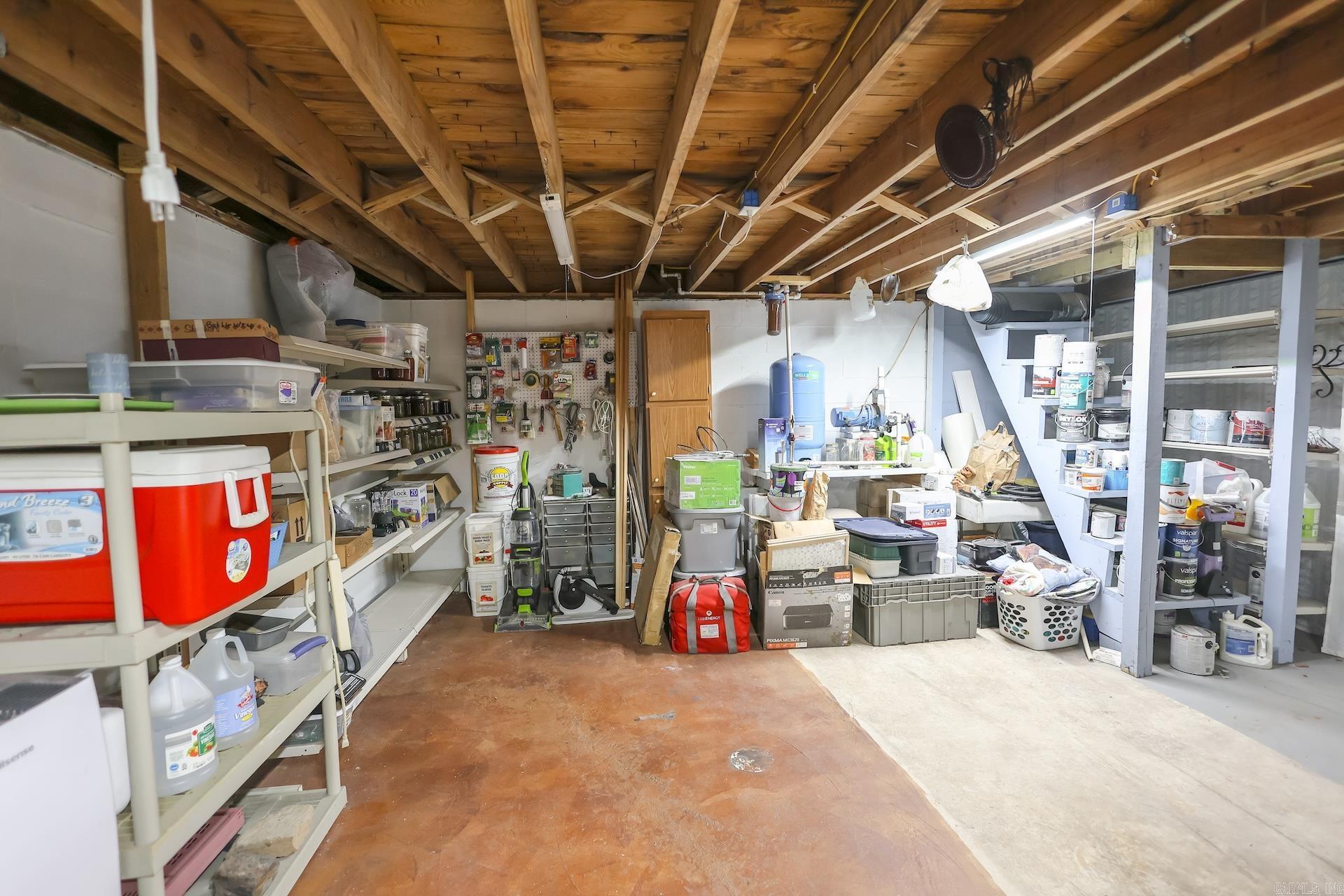 5918 HWY 8 E  Mena, AR