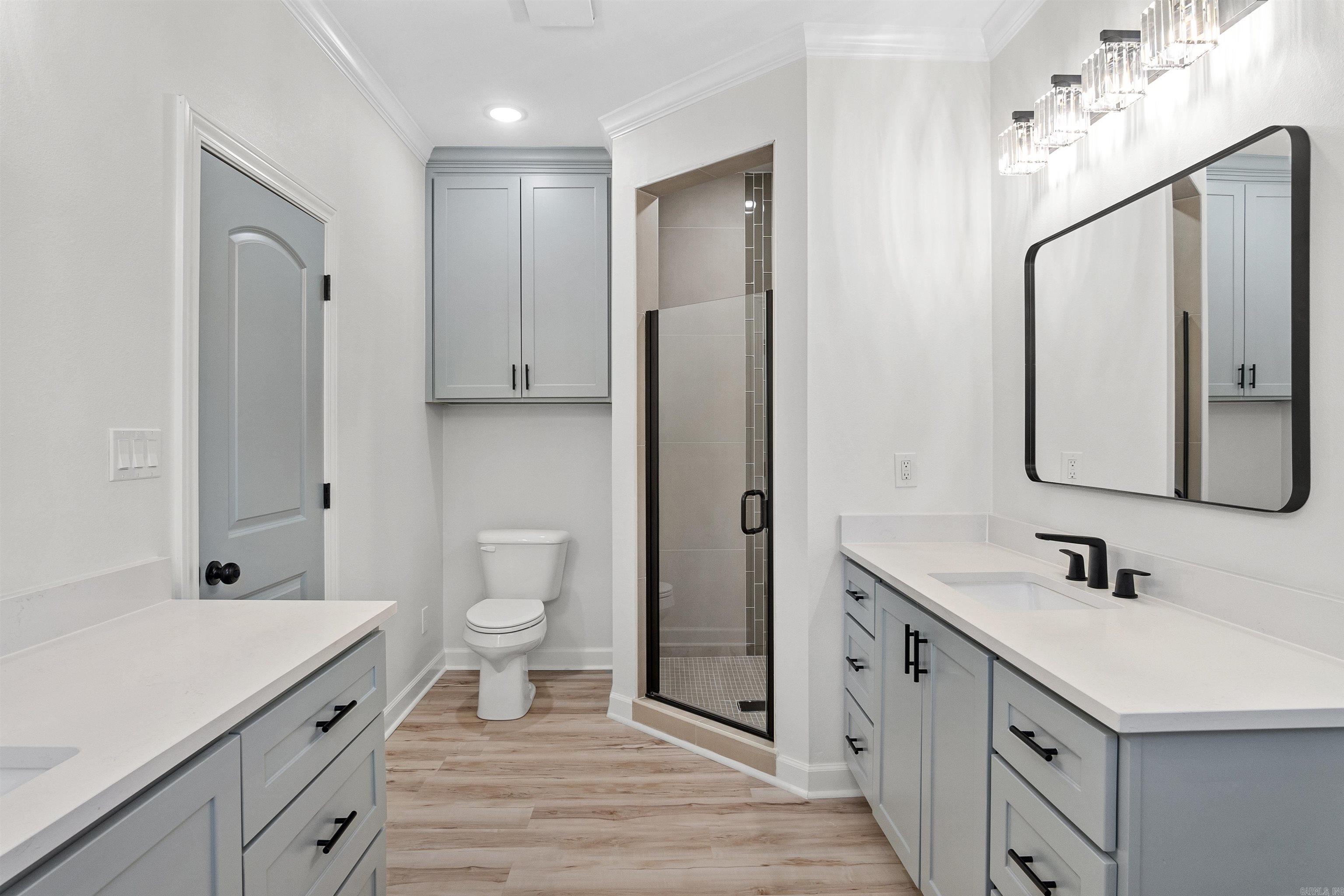 516 Madeleine  Austin, AR