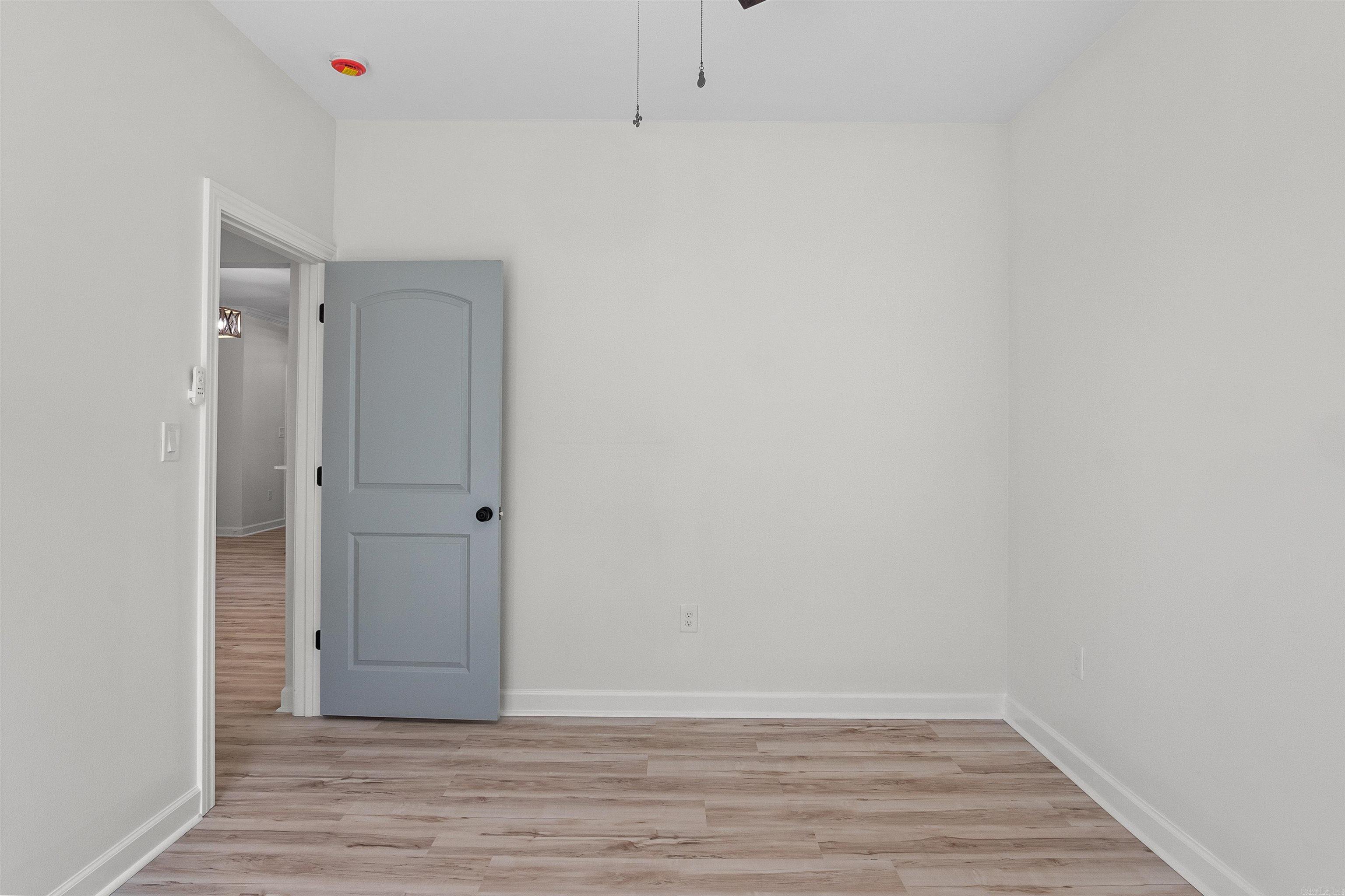 516 Madeleine  Austin, AR