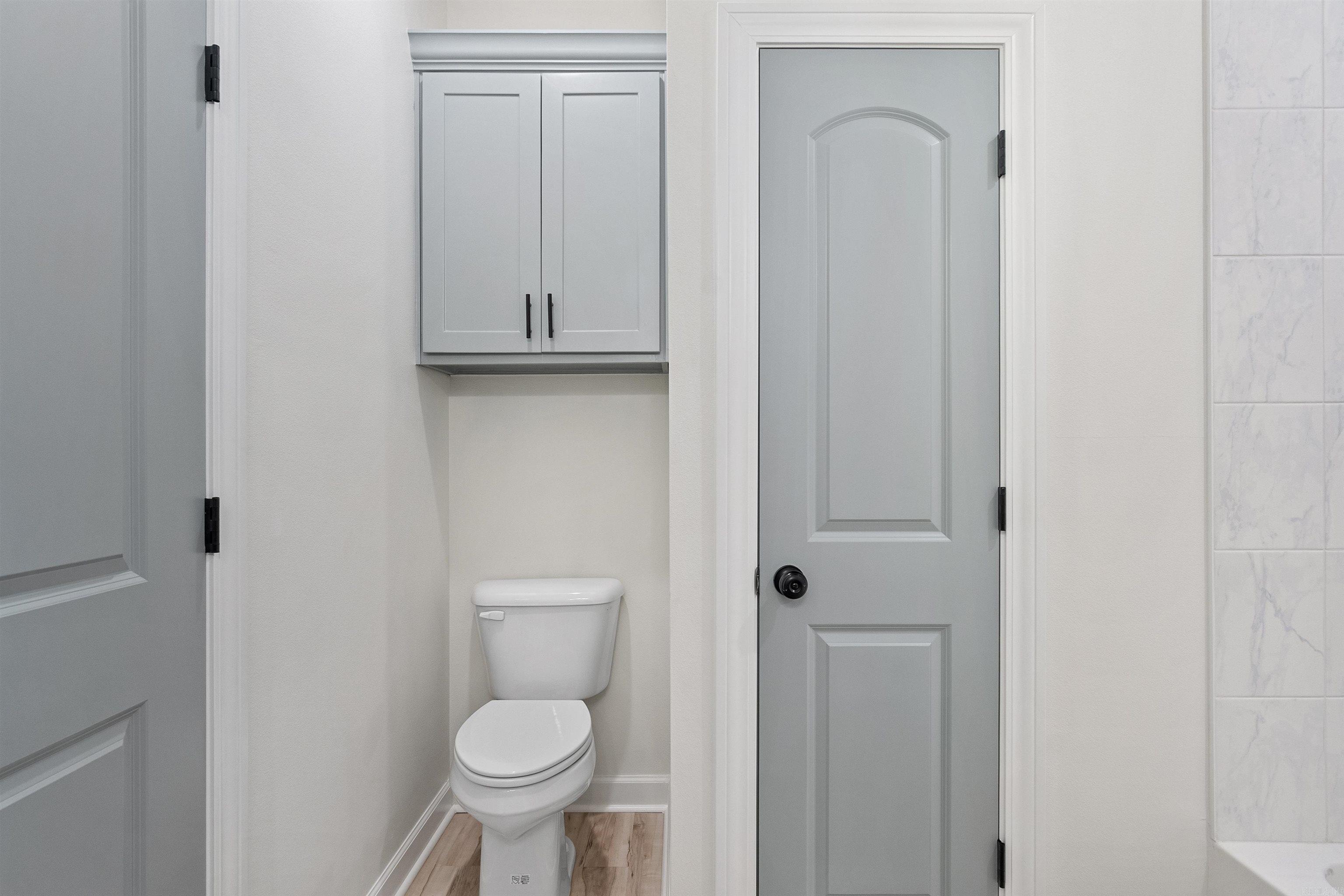 516 Madeleine  Austin, AR