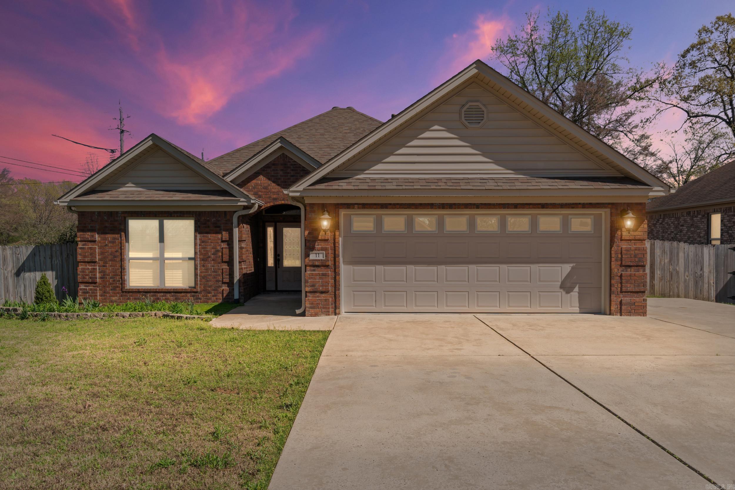 11 Tradewinds Dr  Cabot, AR