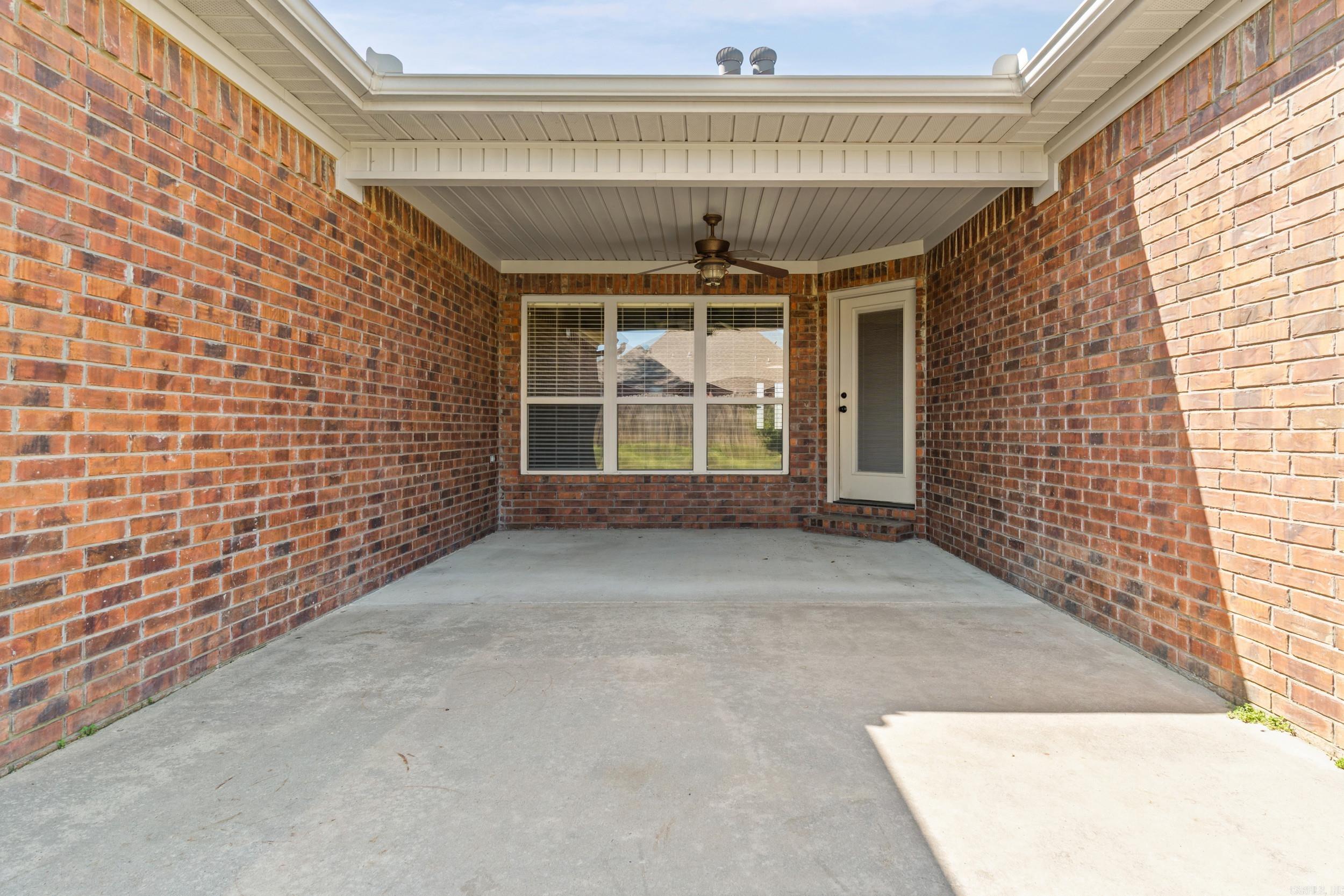 11 Tradewinds Dr  Cabot, AR