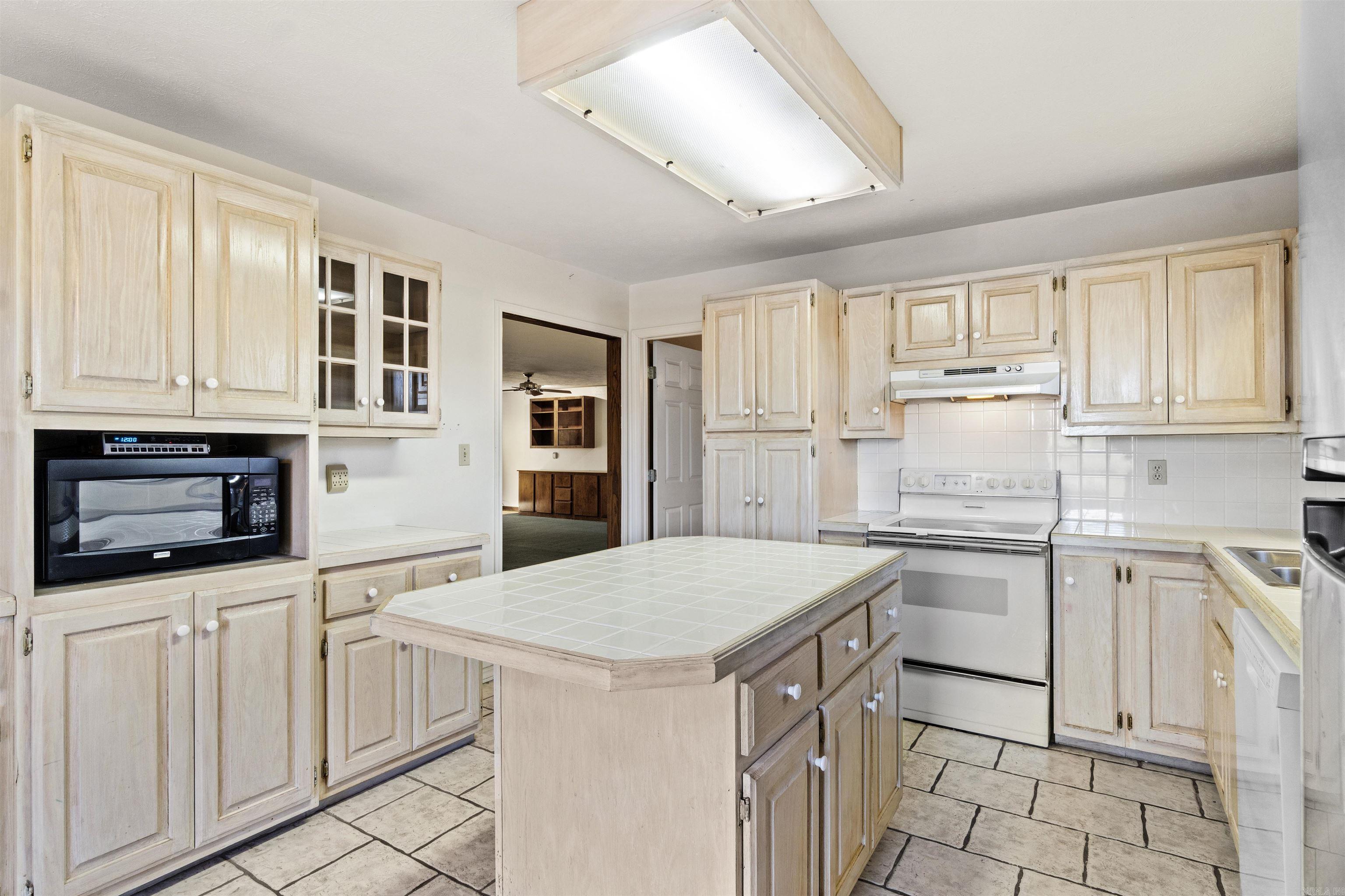 155 Jaybird  Searcy, AR