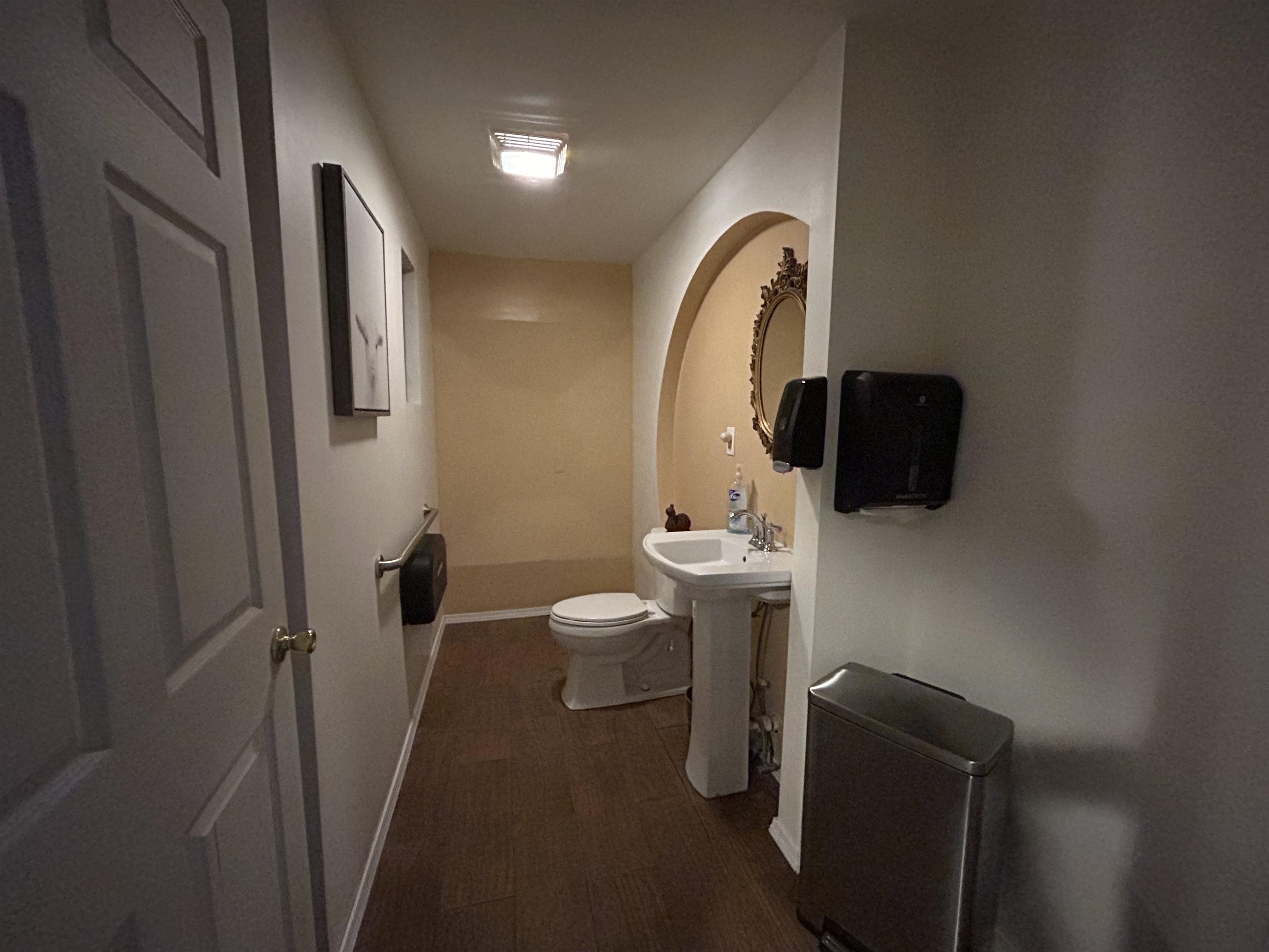 214 E Main  Hardy, AR