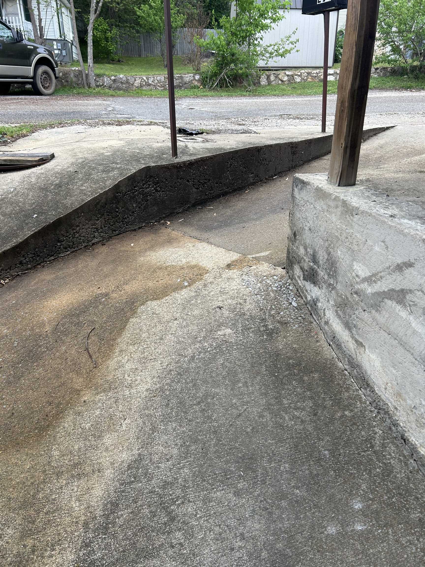 214 E Main  Hardy, AR