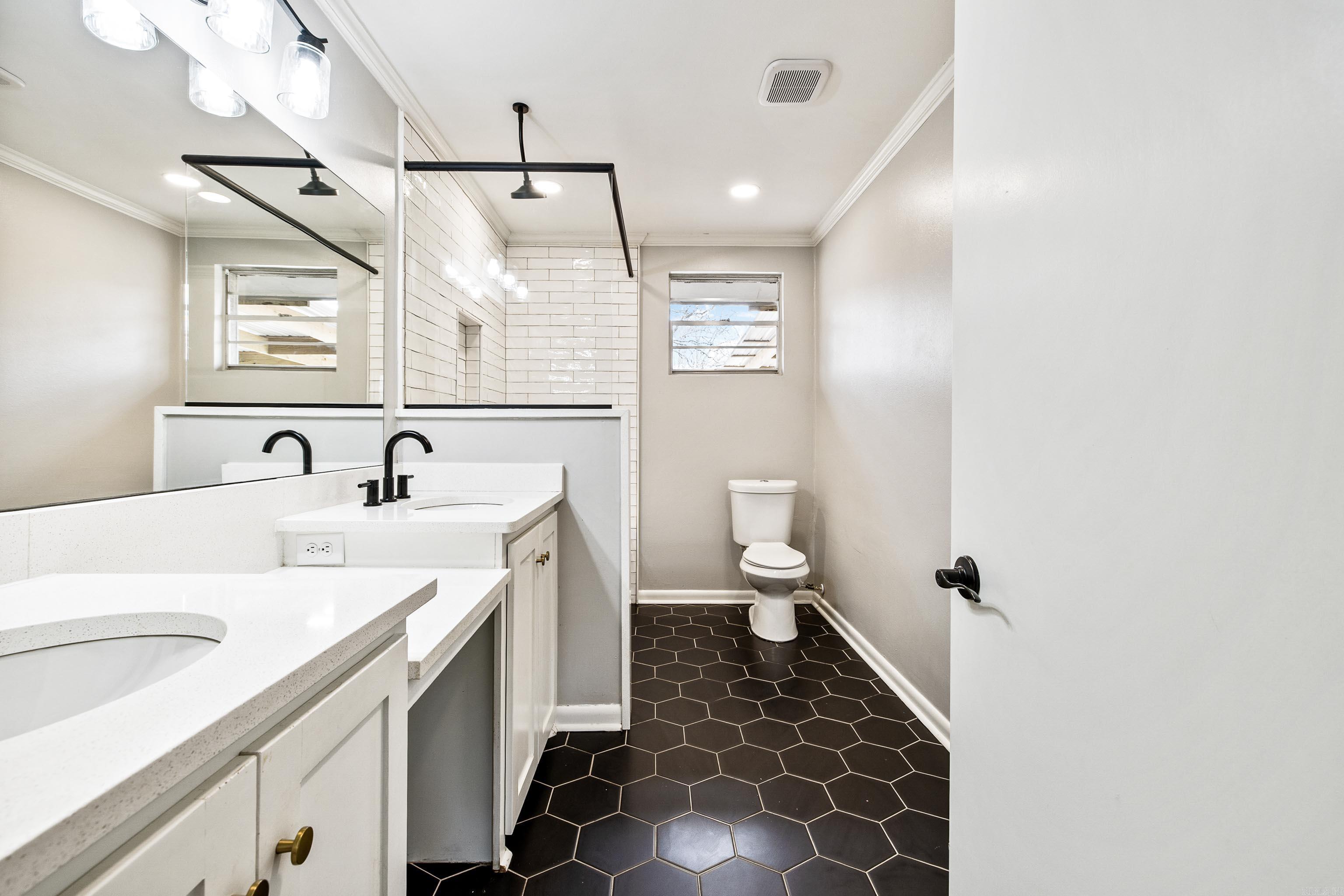 6101 Sullivan  Little Rock, AR