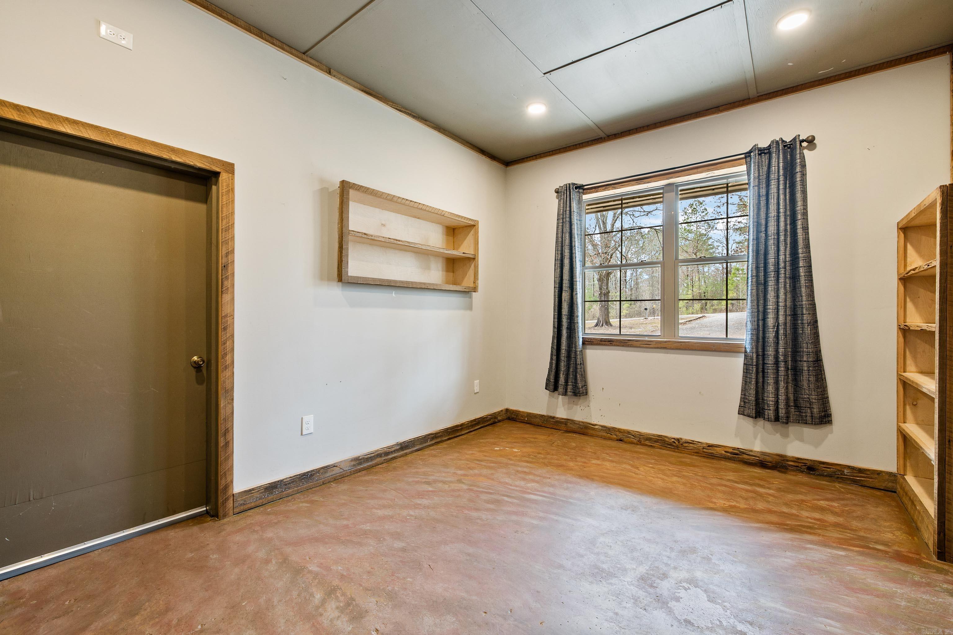 6101 Sullivan  Little Rock, AR