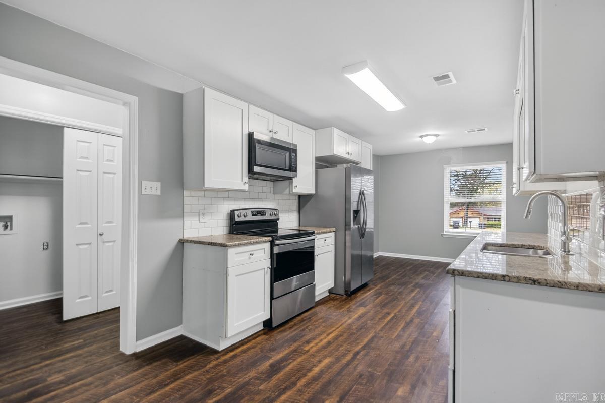 16 Carmen  Jacksonville, AR