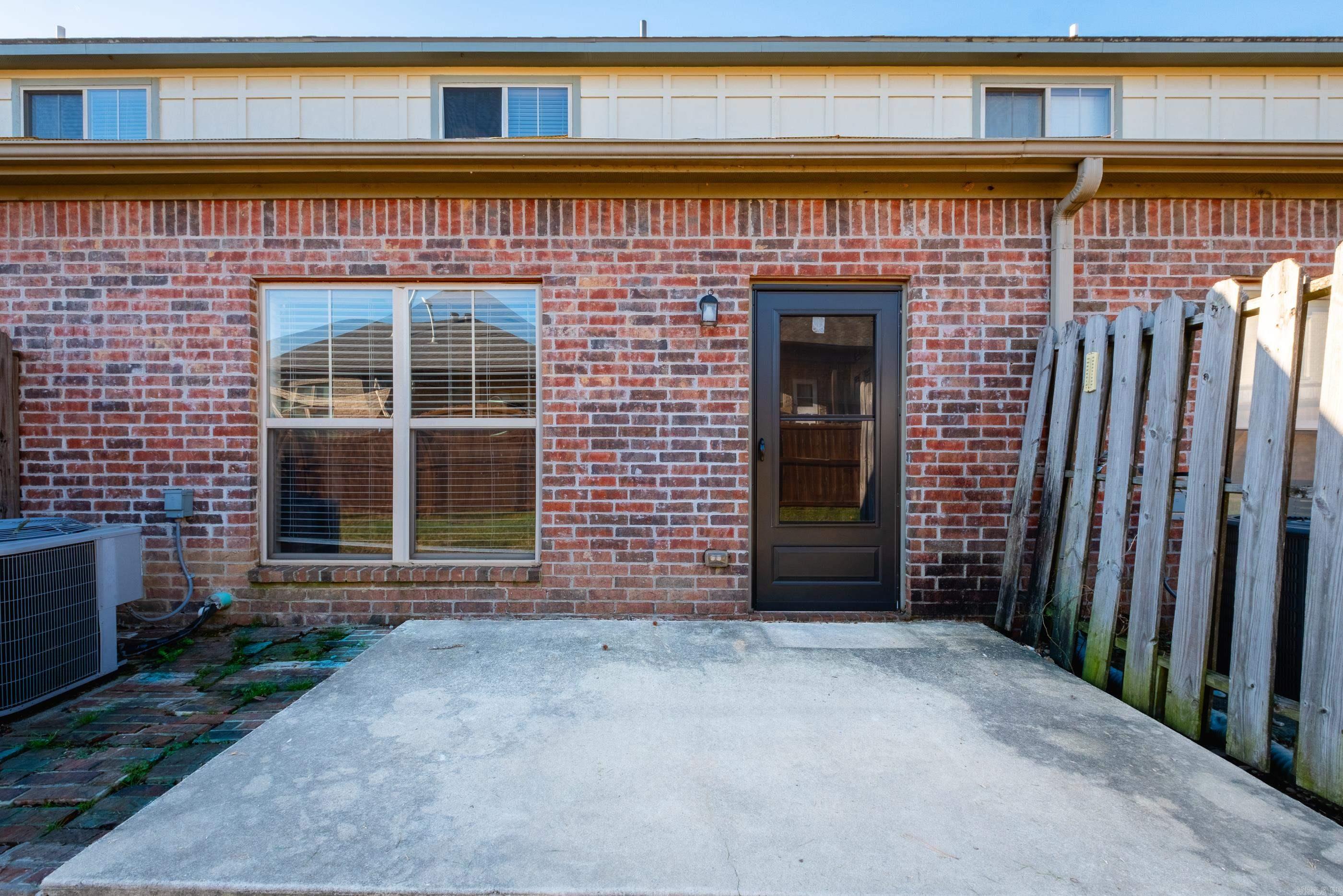 1204 Tuscany  Maumelle, AR