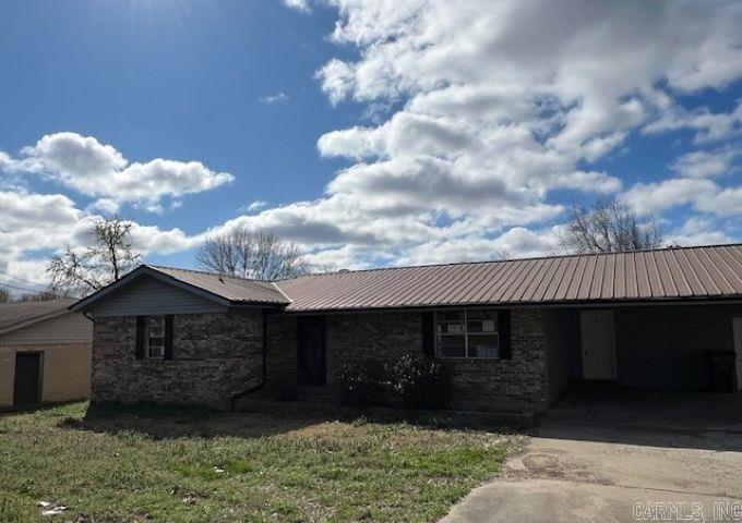 5706 Twin Pine Drive  Paragould, AR