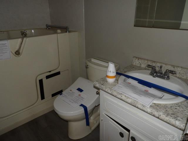 5706 Twin Pine Drive  Paragould, AR