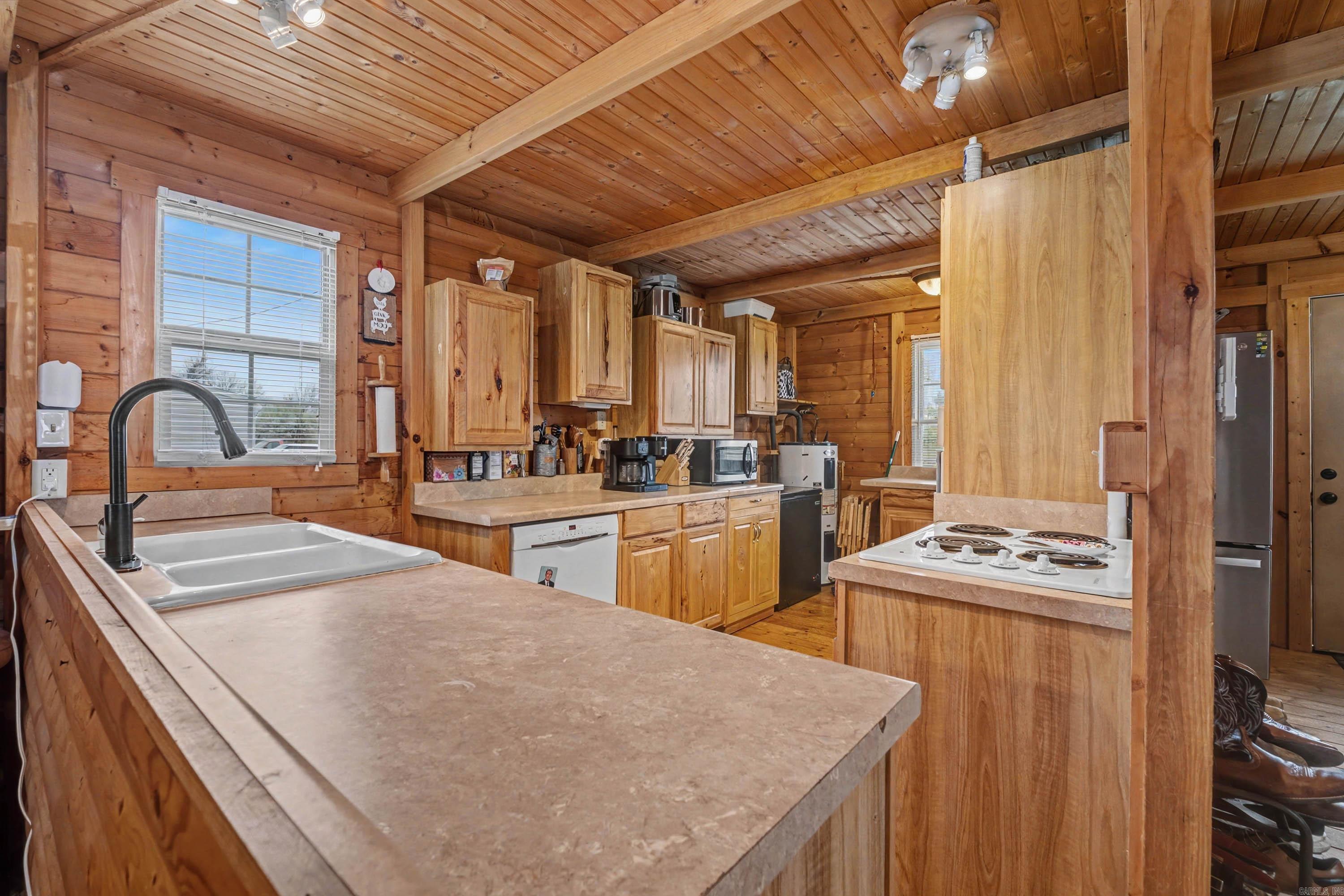 82 McKenzie  Scott, AR