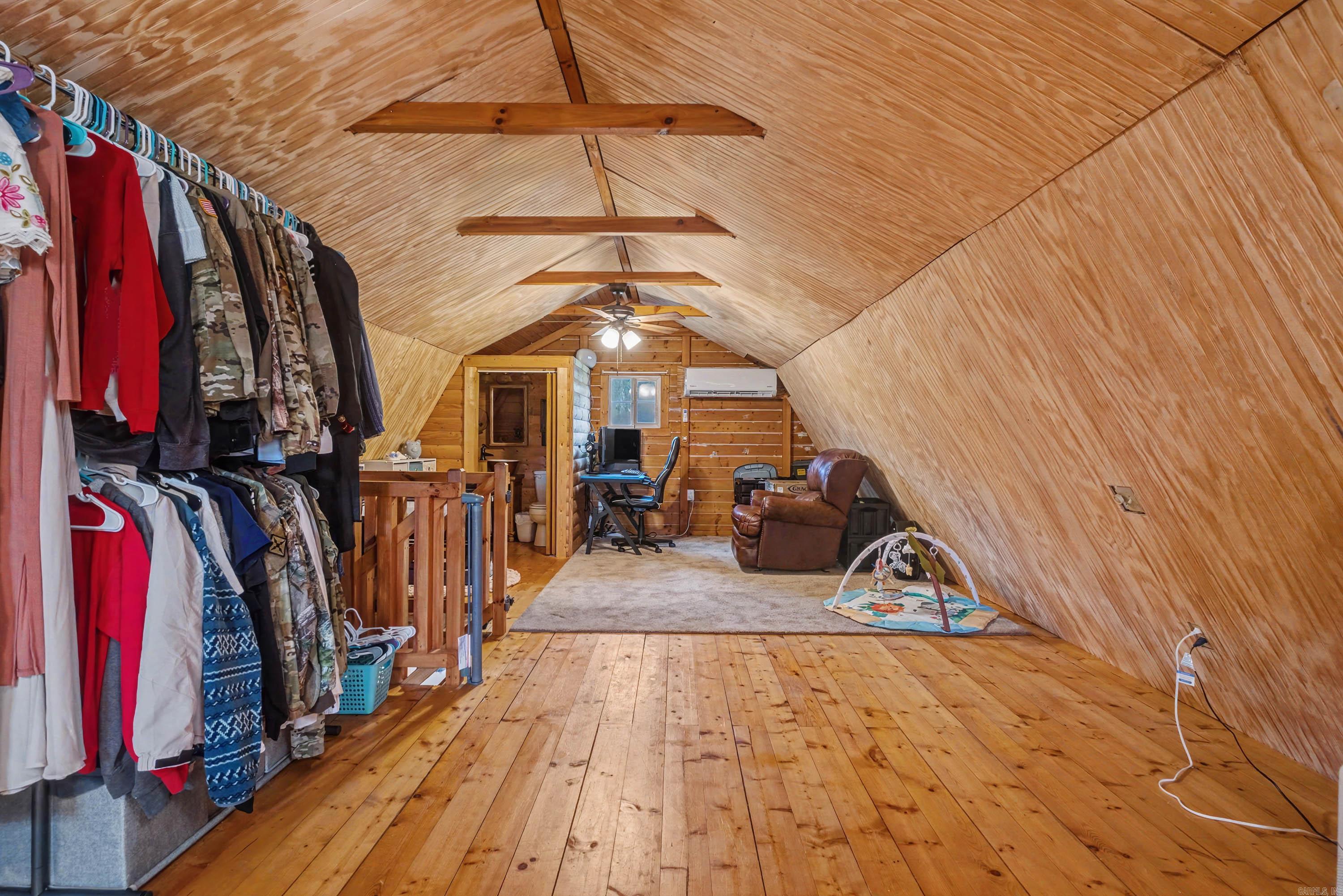 82 McKenzie  Scott, AR