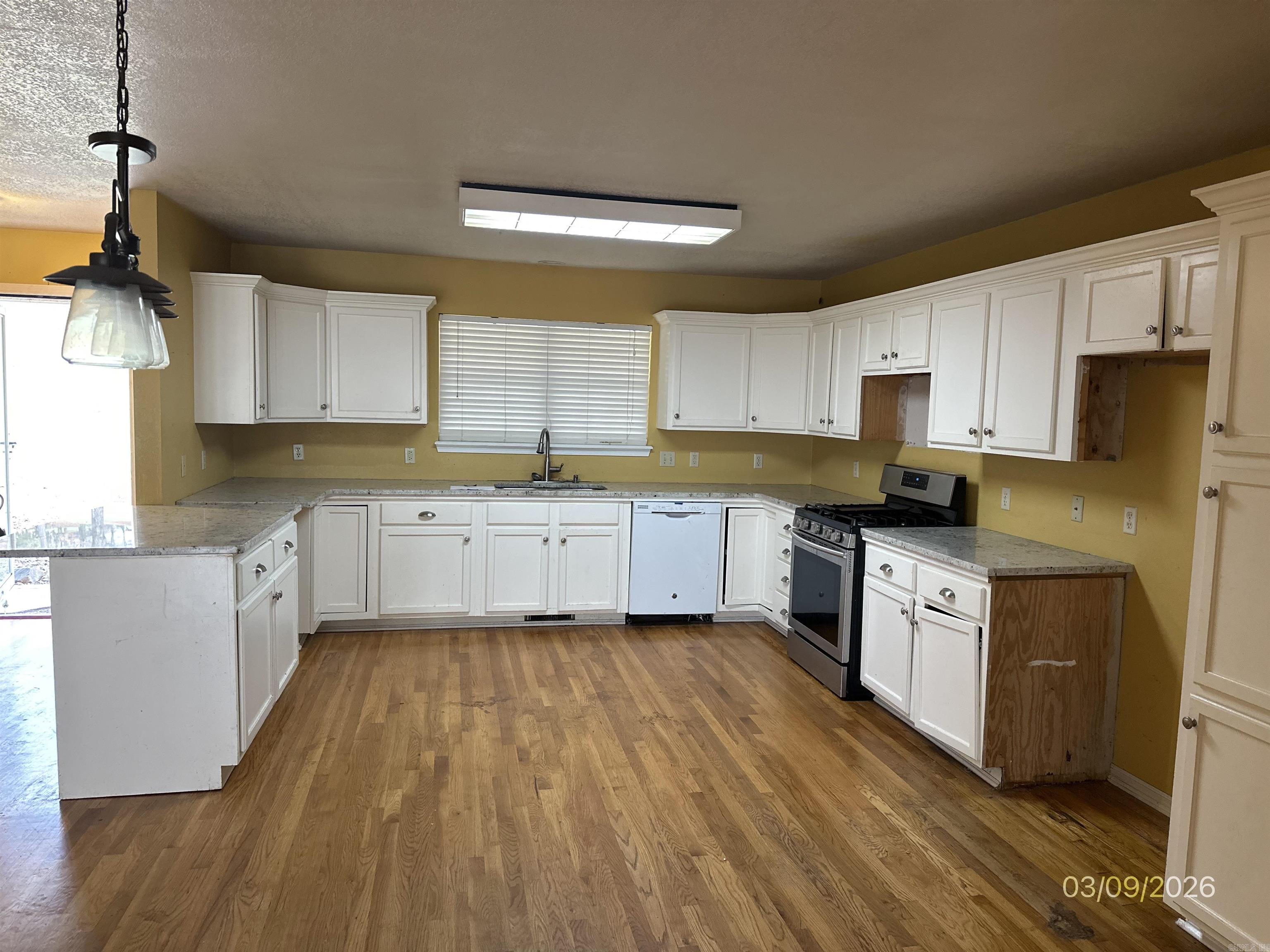 34 Valley View  Russellville, AR