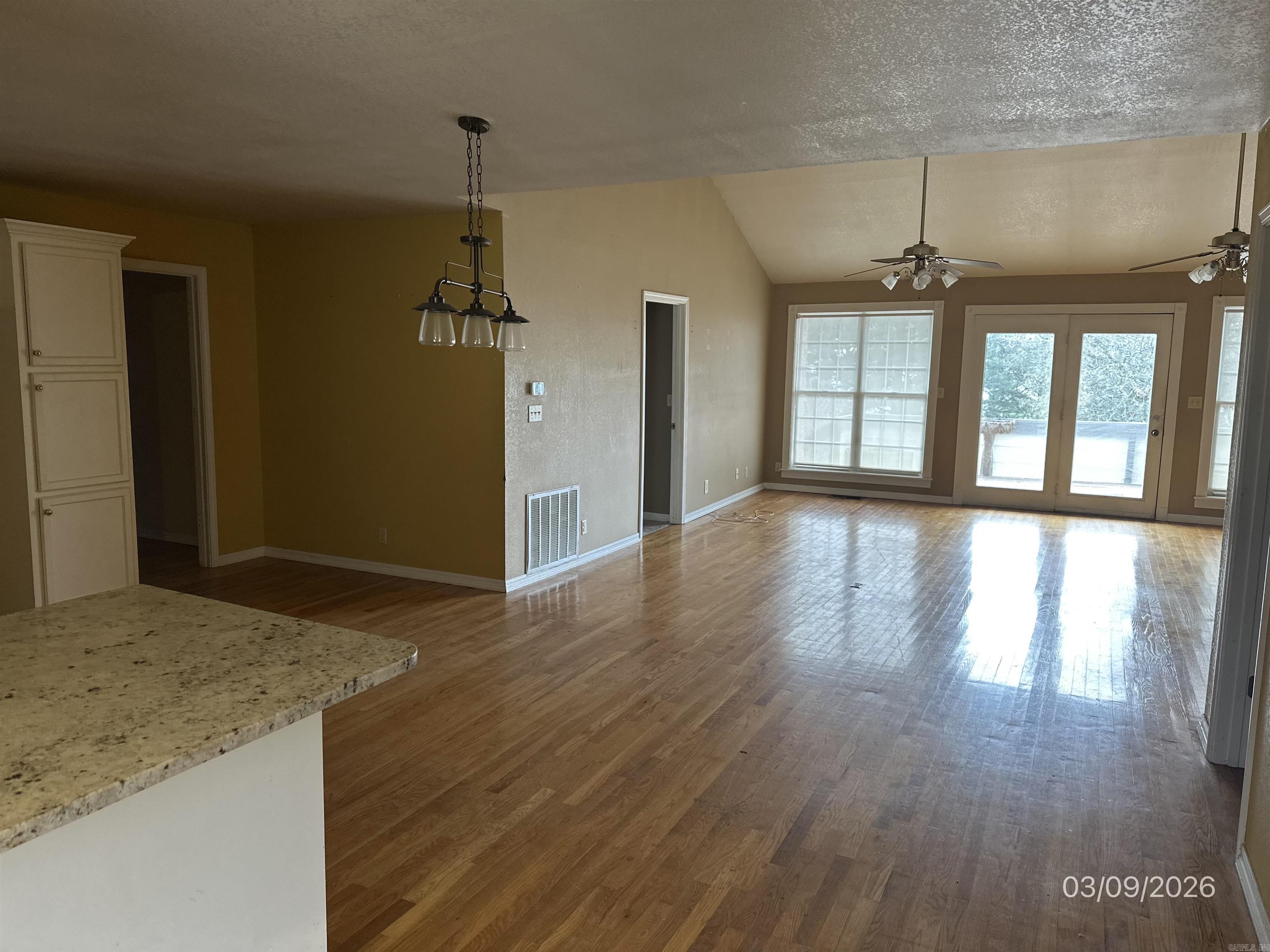 34 Valley View  Russellville, AR