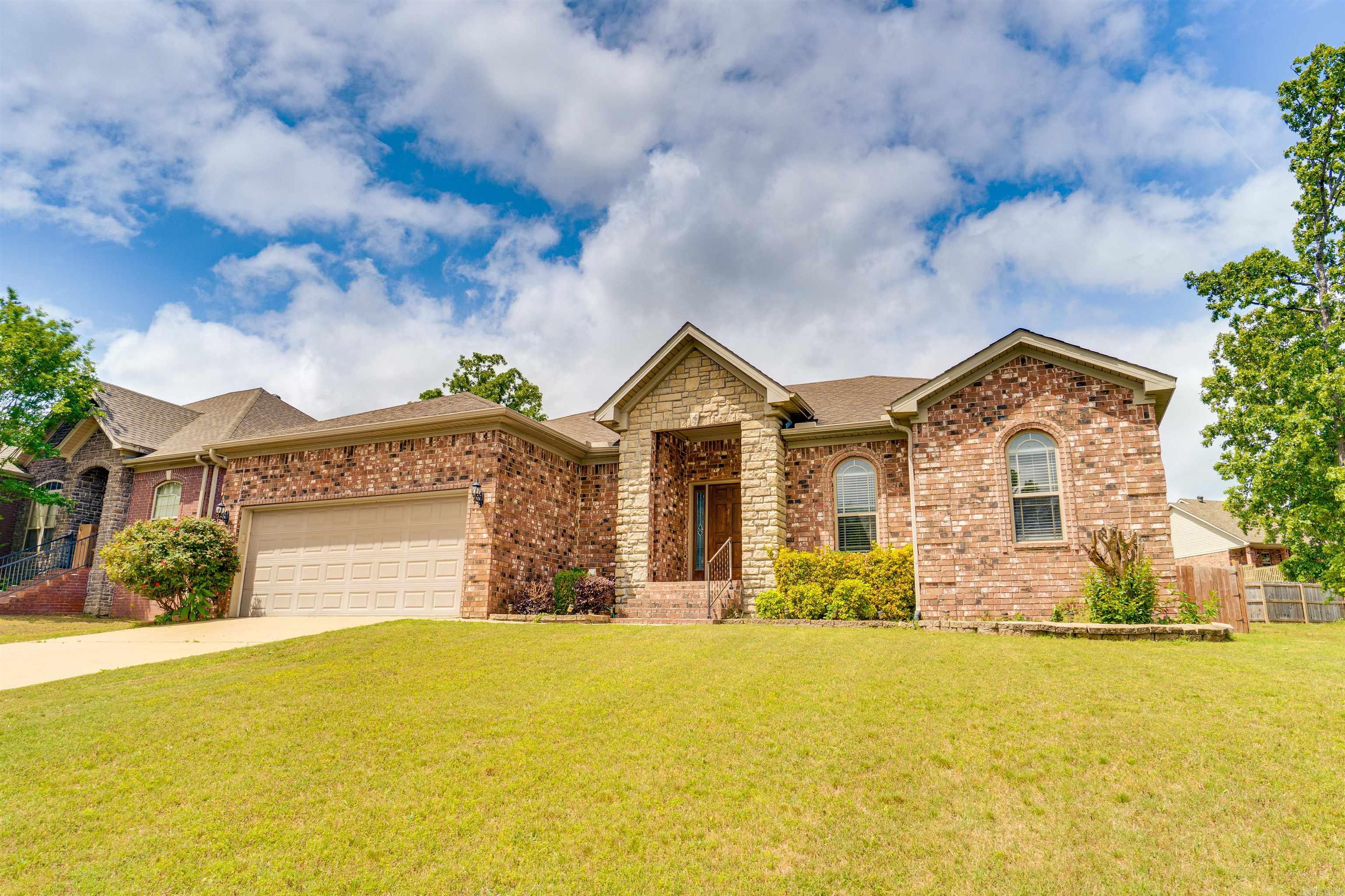 5501 Aviator Drive Jacksonville, AR 72076