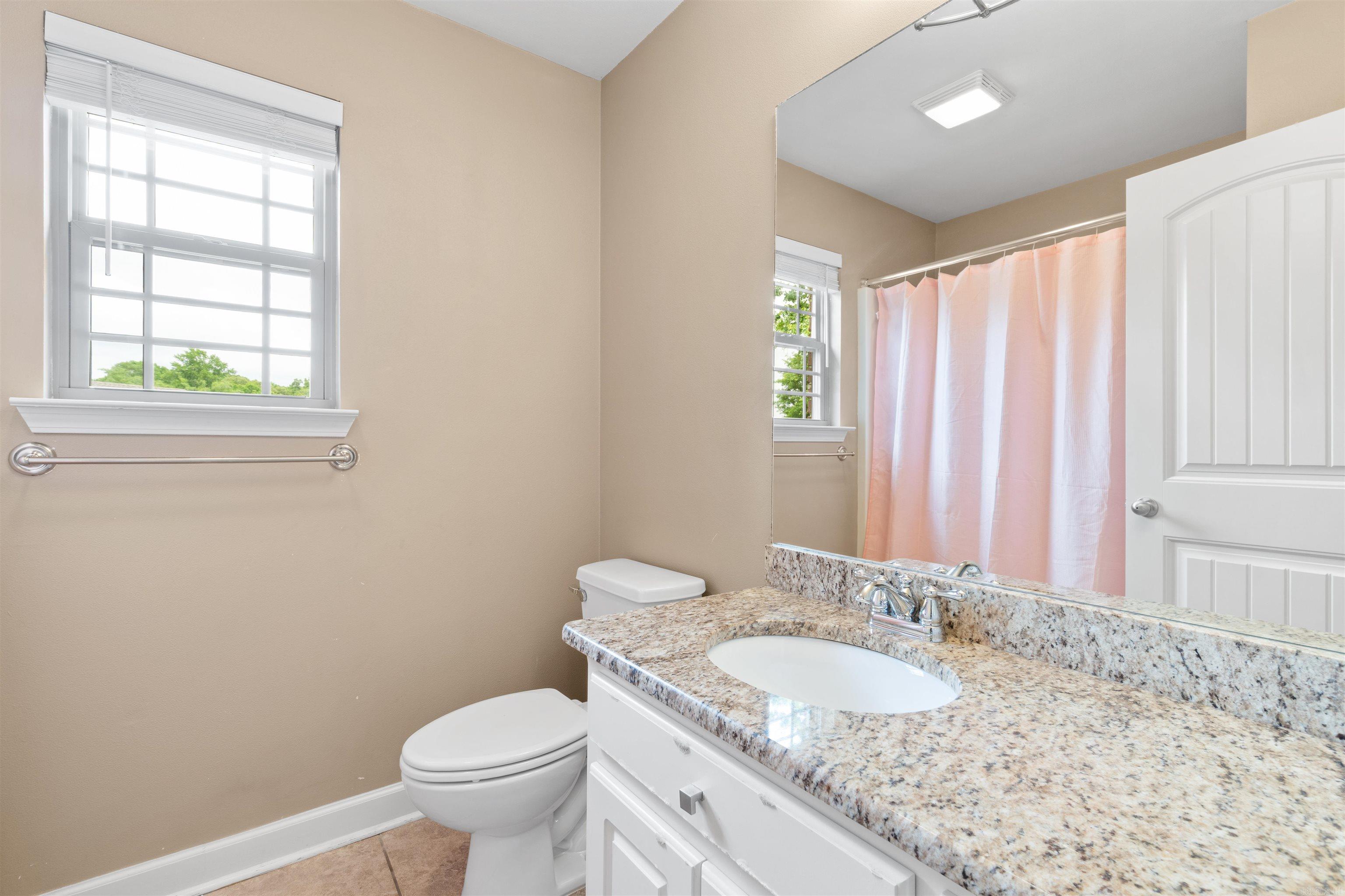 5501 Aviator Drive Jacksonville, AR 72076