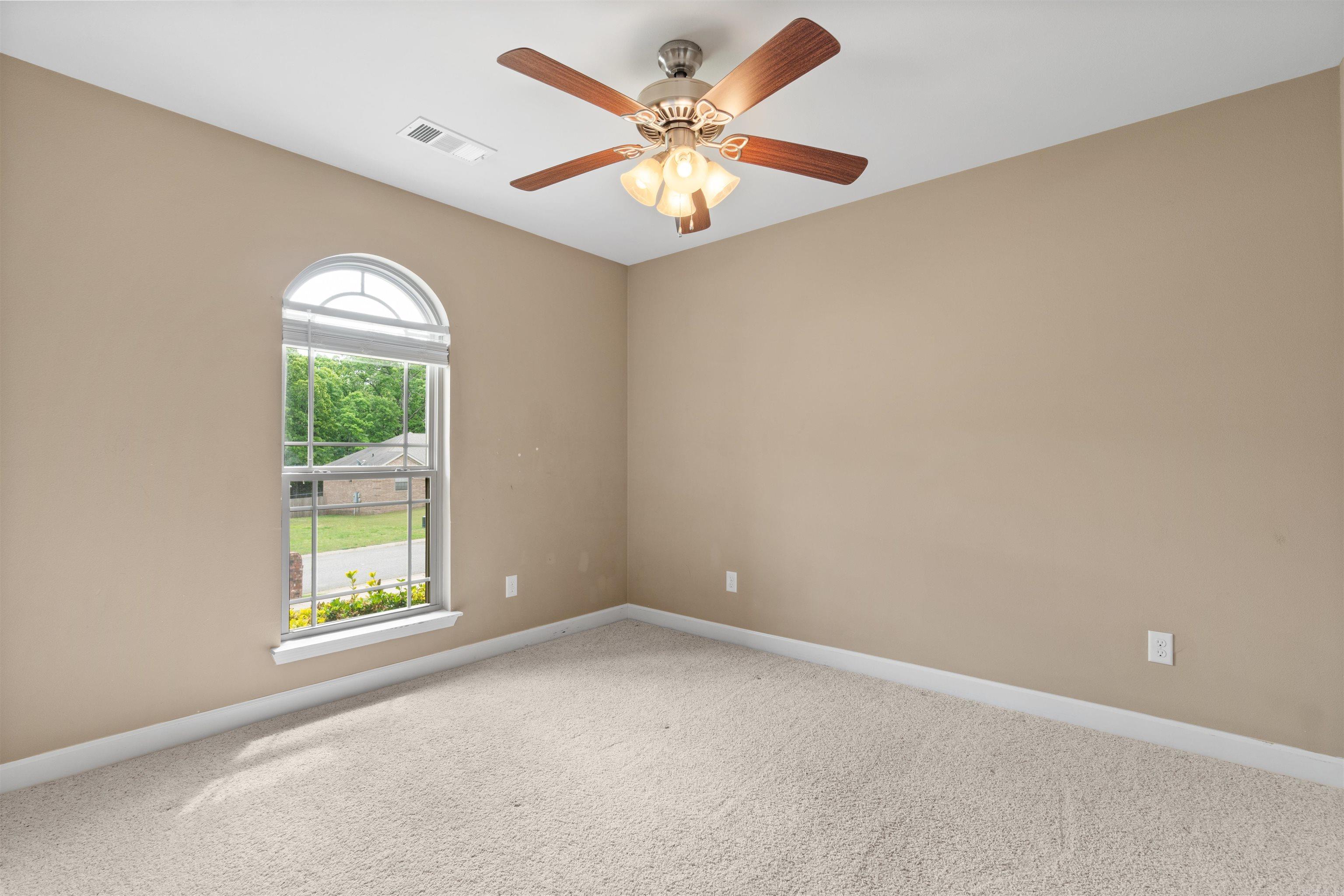 5501 Aviator Drive Jacksonville, AR 72076