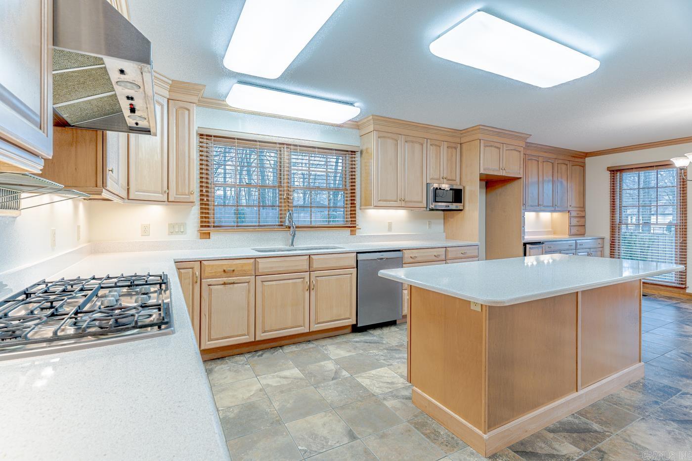 1304 Leominster Cv Jonesboro, AR 72401