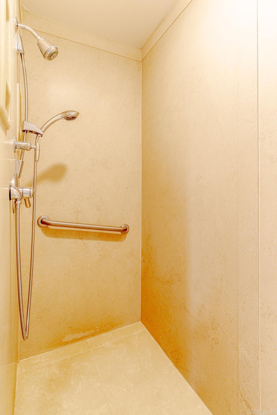 1304 Leominster Cv Jonesboro, AR 72401